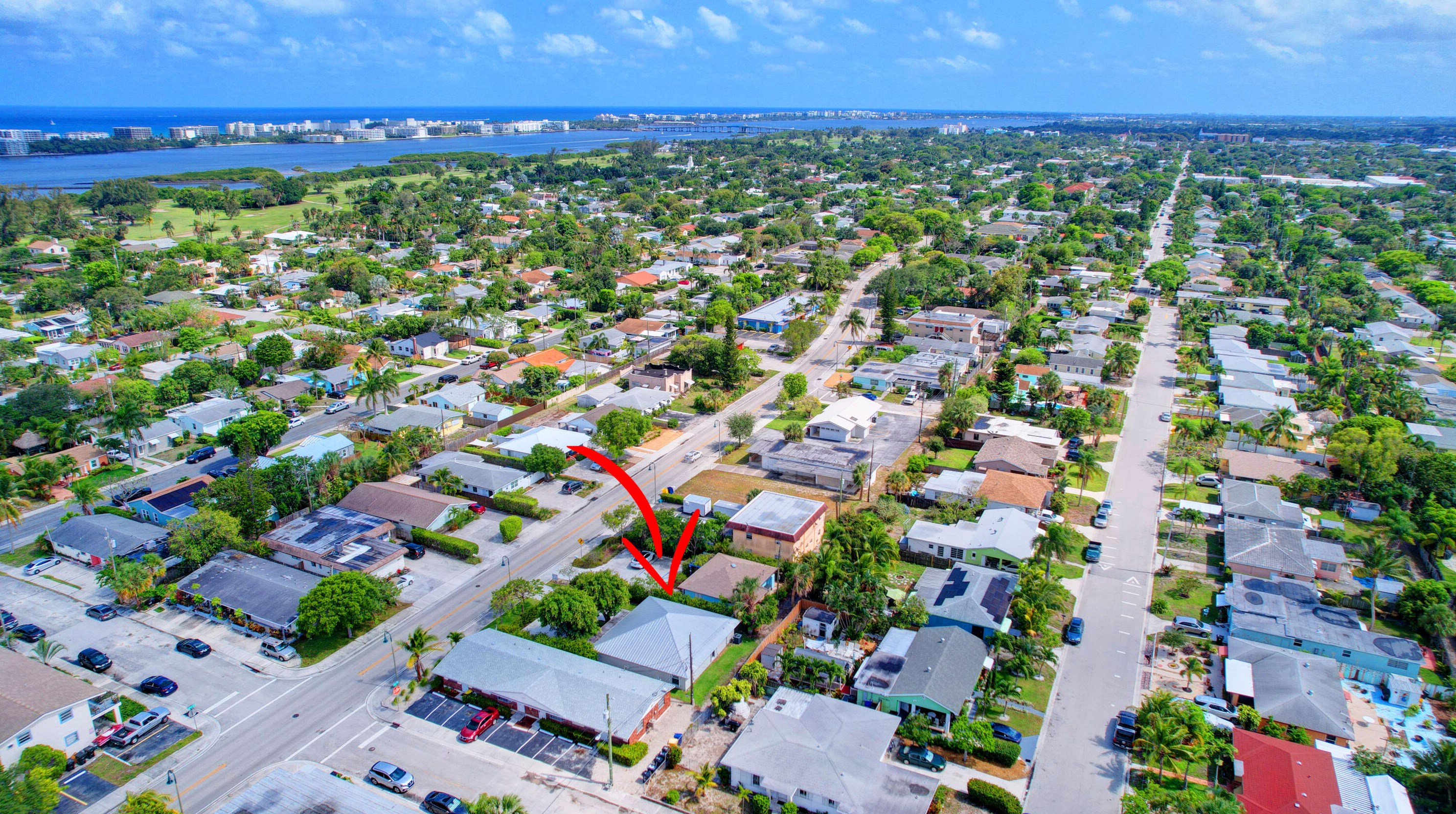 1425 Federal Hwy, Lake Worth FL  33460-1942 exterior