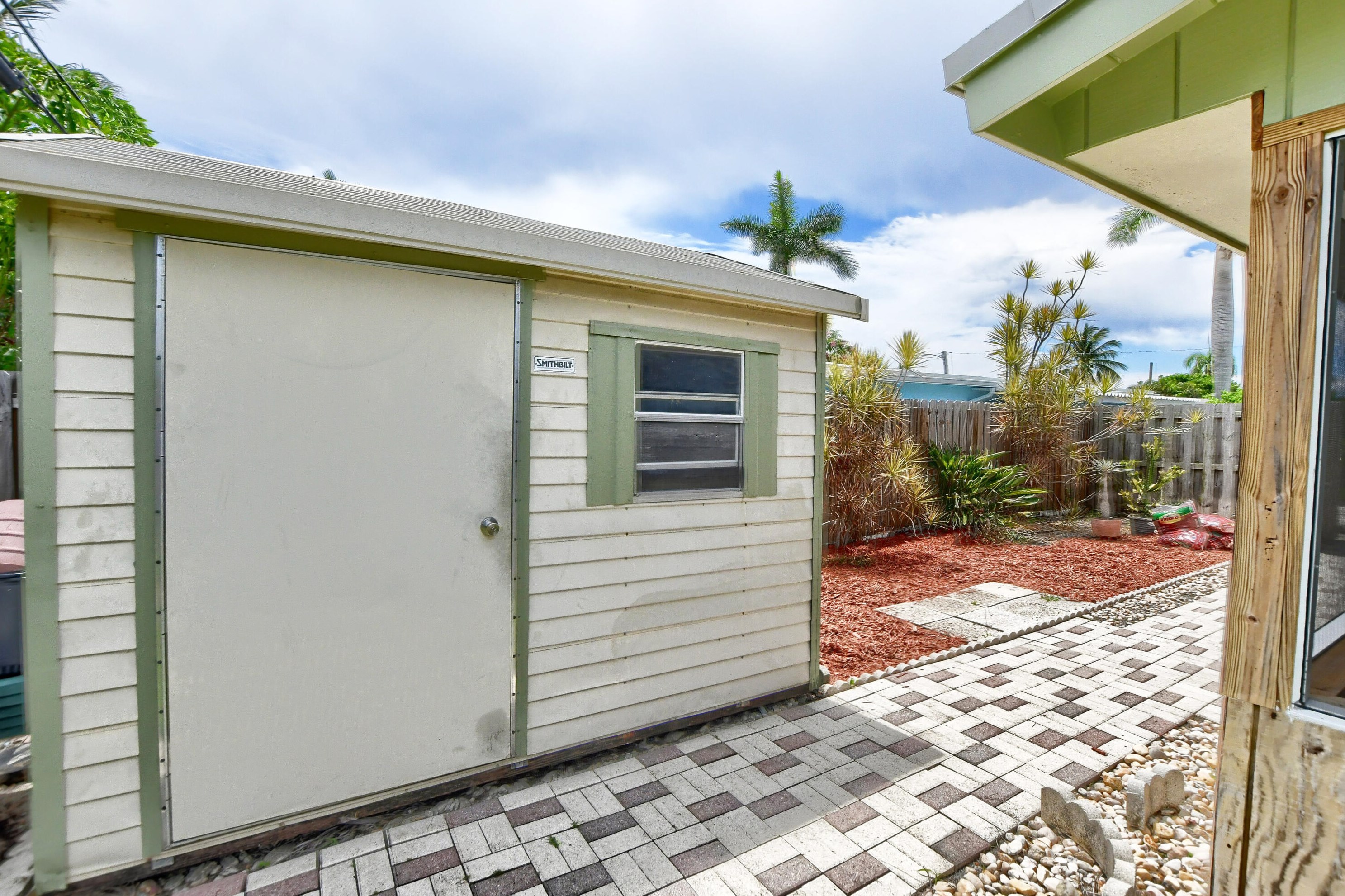 381 28th Ter, Boca Raton FL  33431-6834 exterior