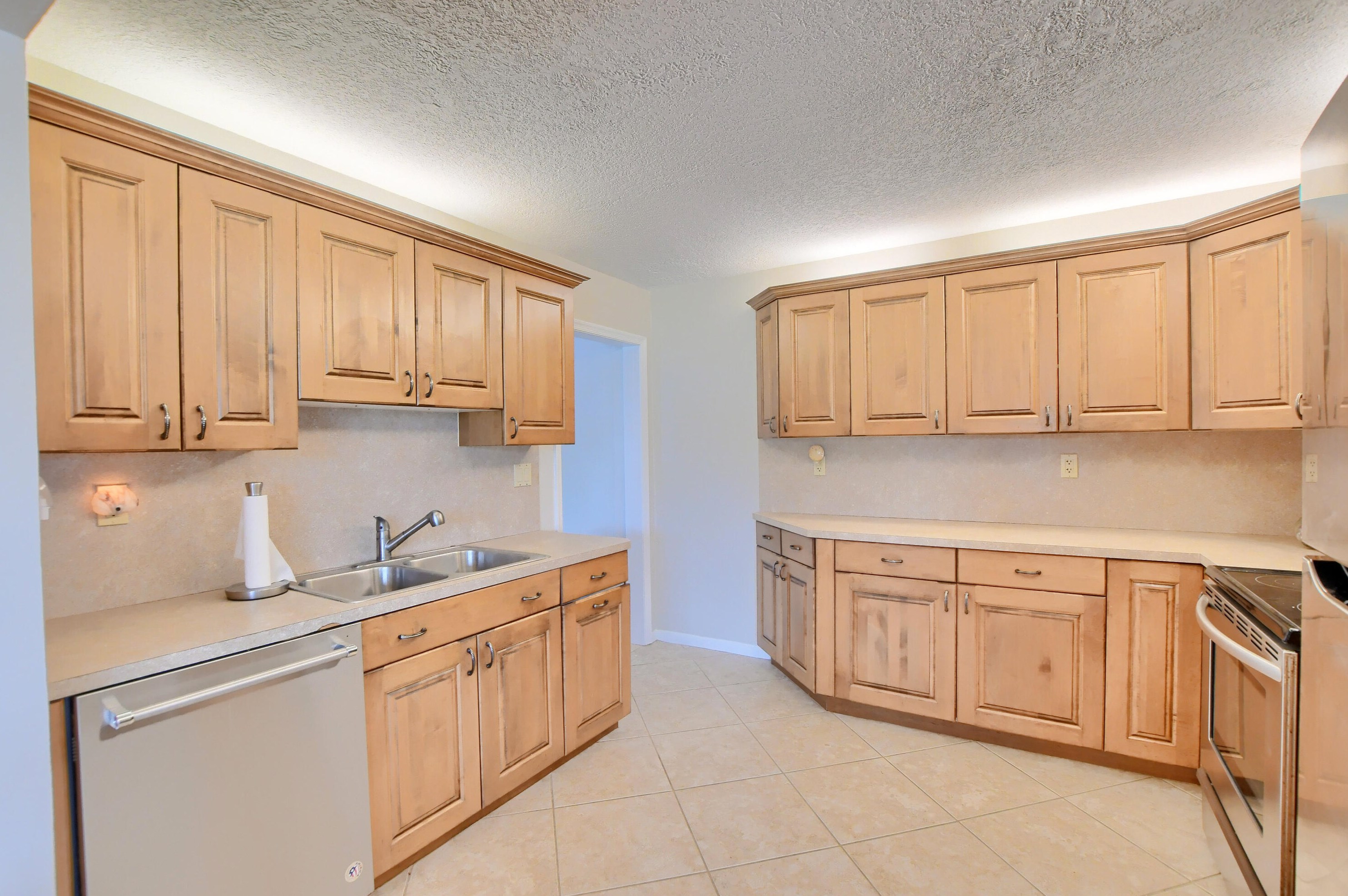 381 28th Ter, Boca Raton FL  33431-6834 exterior