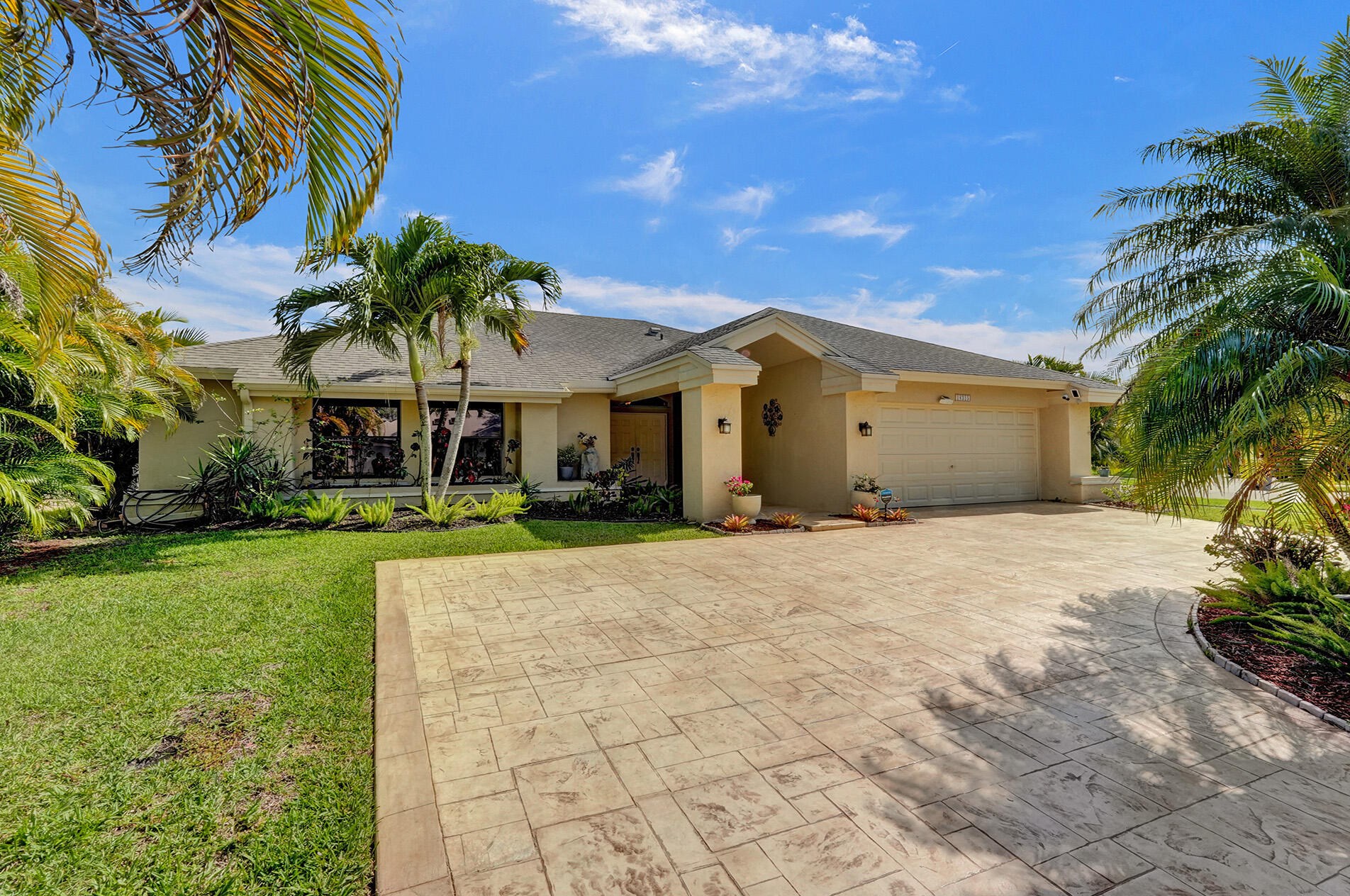 18315 182nd Ct, Boca Raton FL  33498-1520 exterior