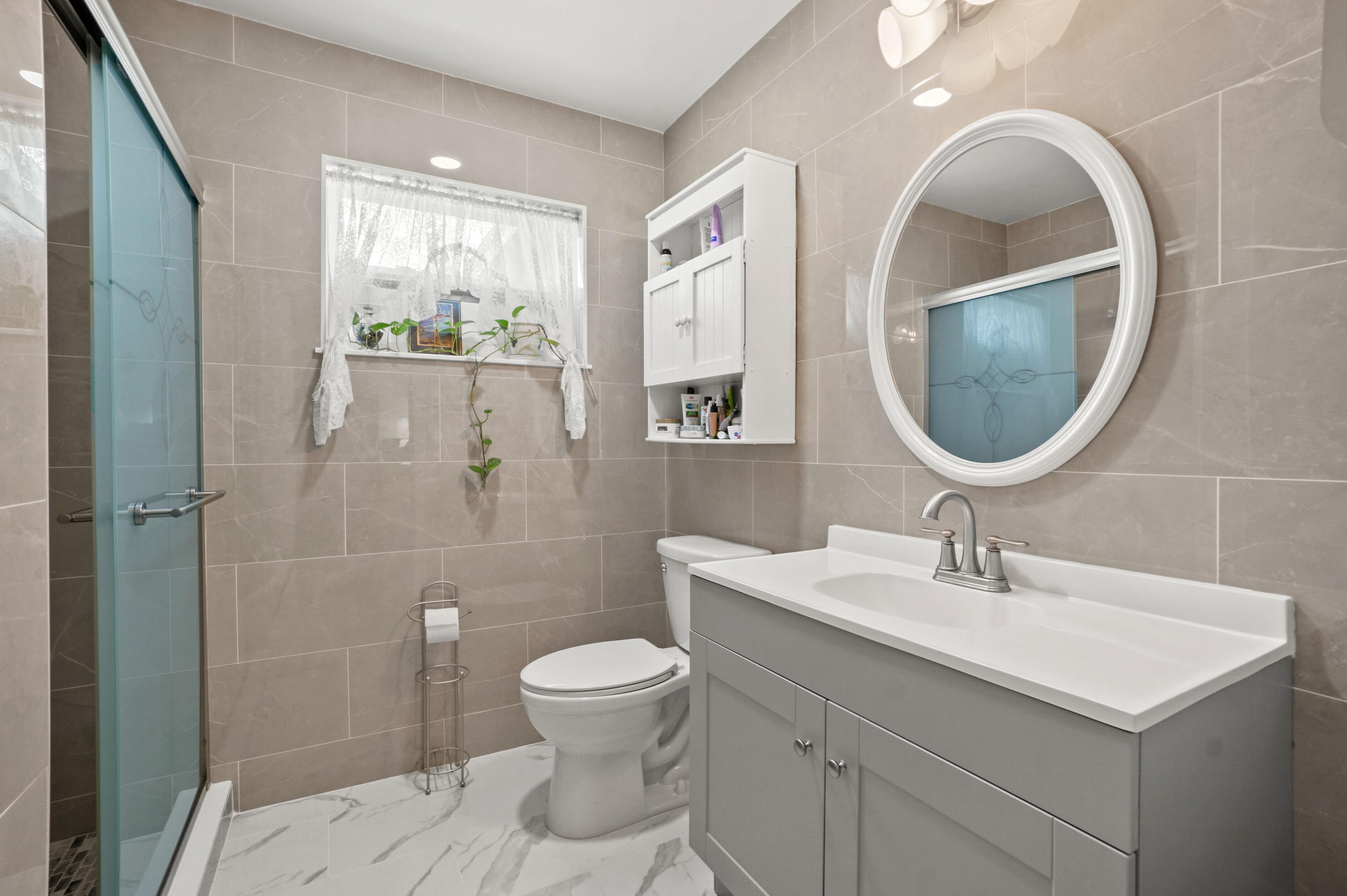 5657 Avalon Dr, Stuart FL  34997-8508 exterior