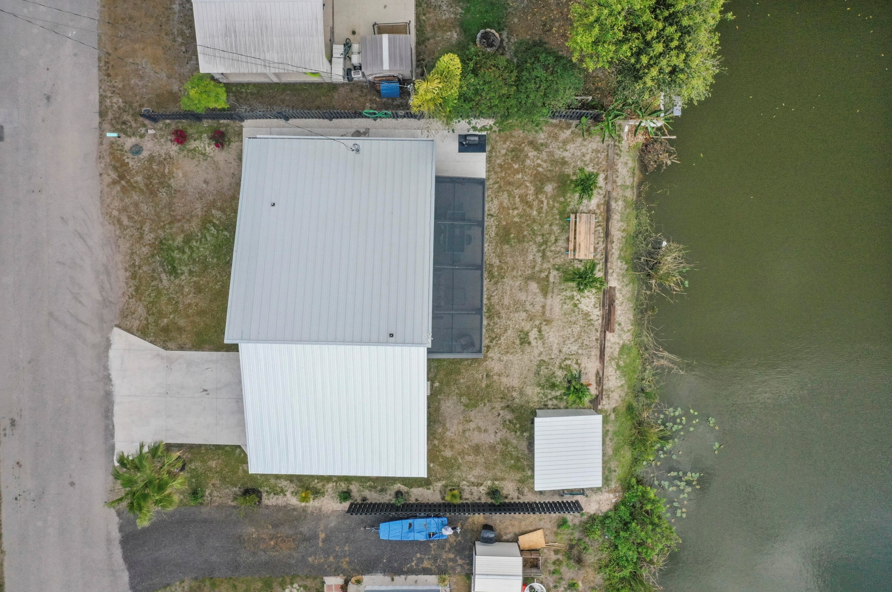 1052 10th St, Okeechobee FL  34974-5370 exterior