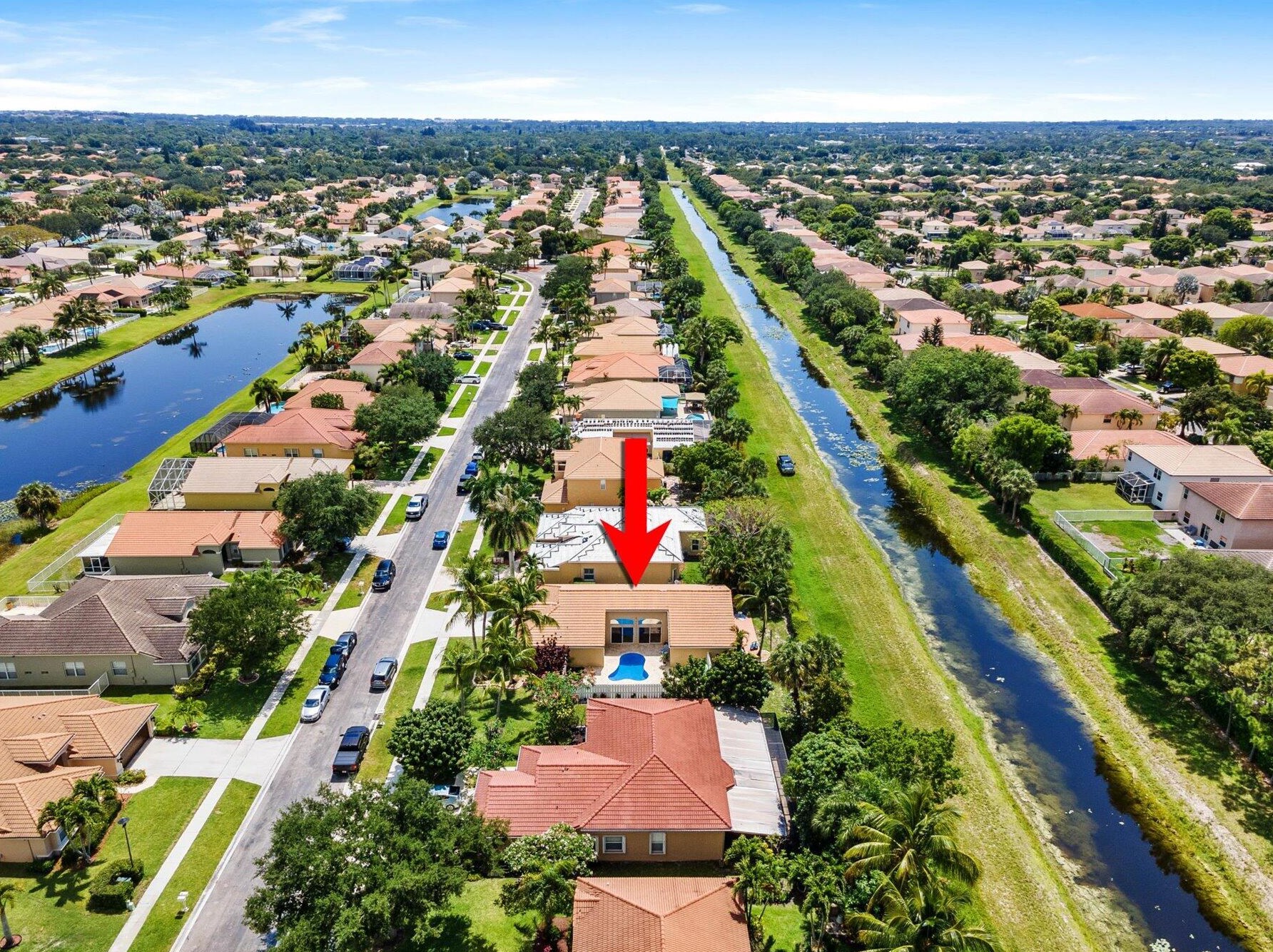 5381 Oakmont Village Cir, Lake Worth FL  33463-8203 exterior