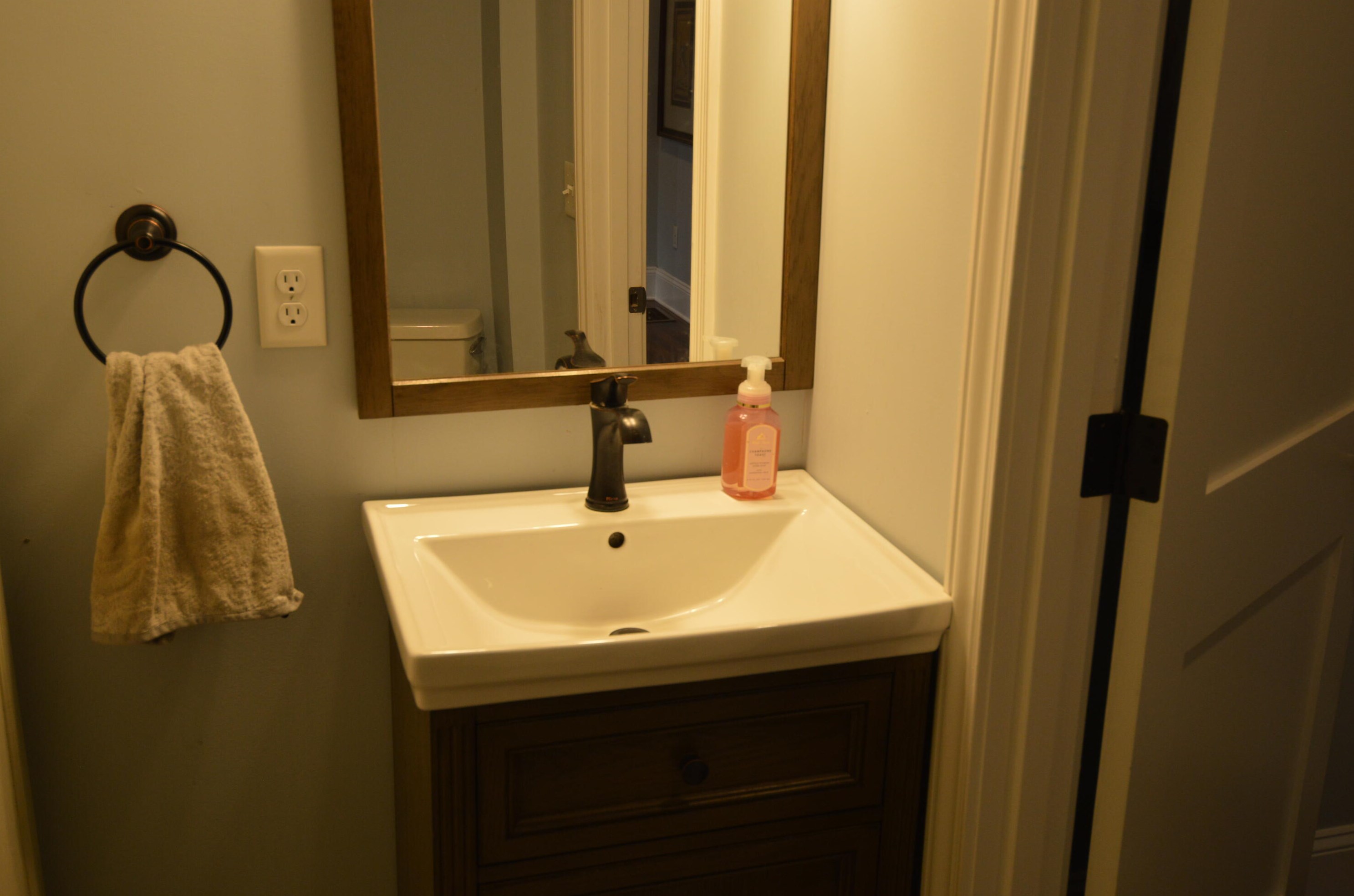 1349 San Mateo Ave, Jacksonville FL 32207-8841 exterior