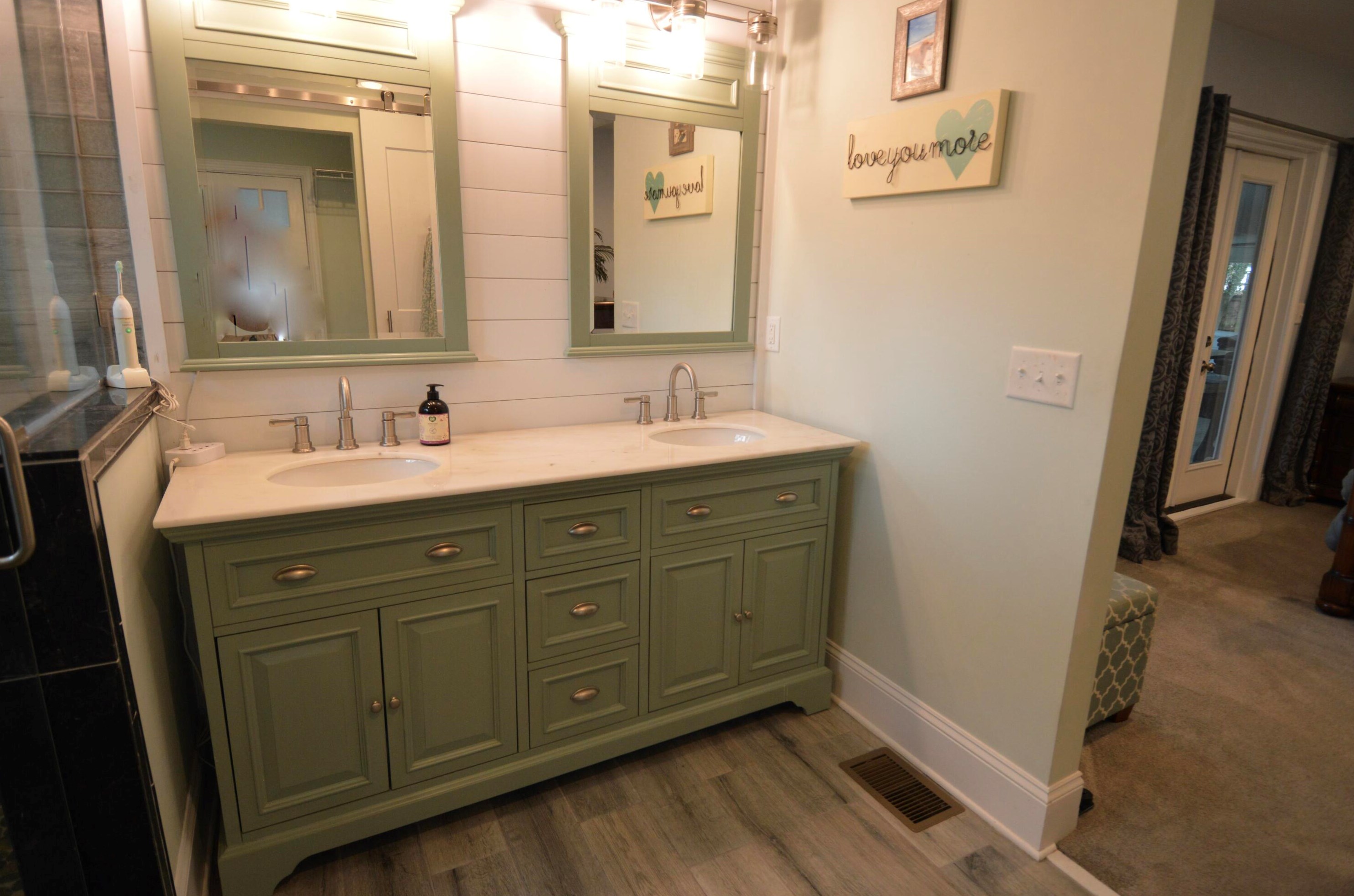 1349 San Mateo Ave, Jacksonville FL 32207-8841 exterior