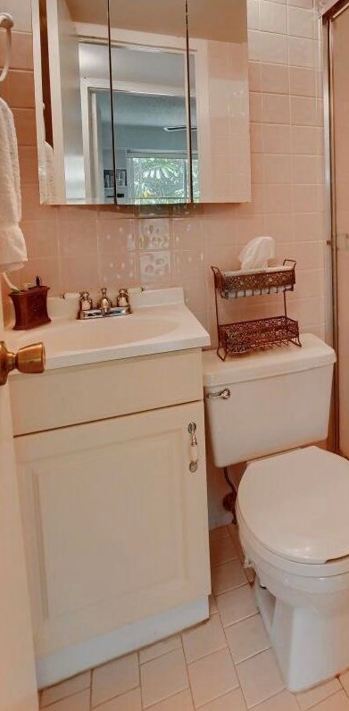 270 Suffolk G, Boca Raton FL  33434-2462 exterior