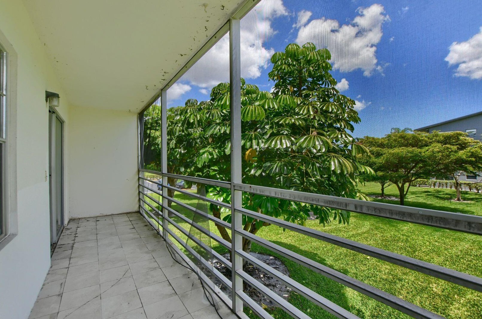 270 Suffolk G, Boca Raton FL  33434-2462 exterior