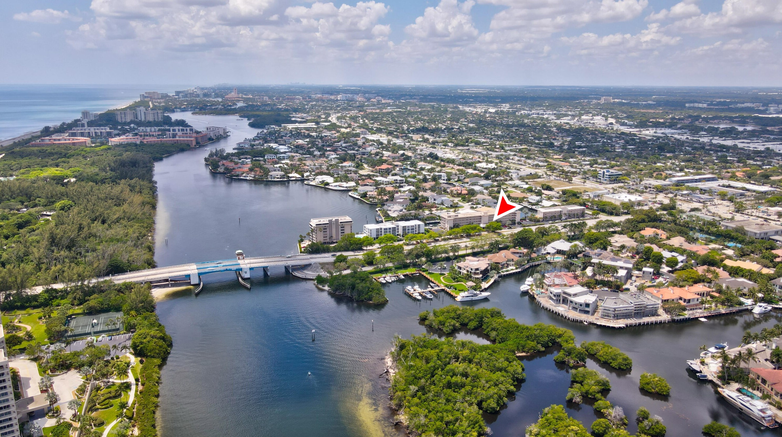 698 Spanish River Blvd, Boca Raton FL  33431-6154 exterior