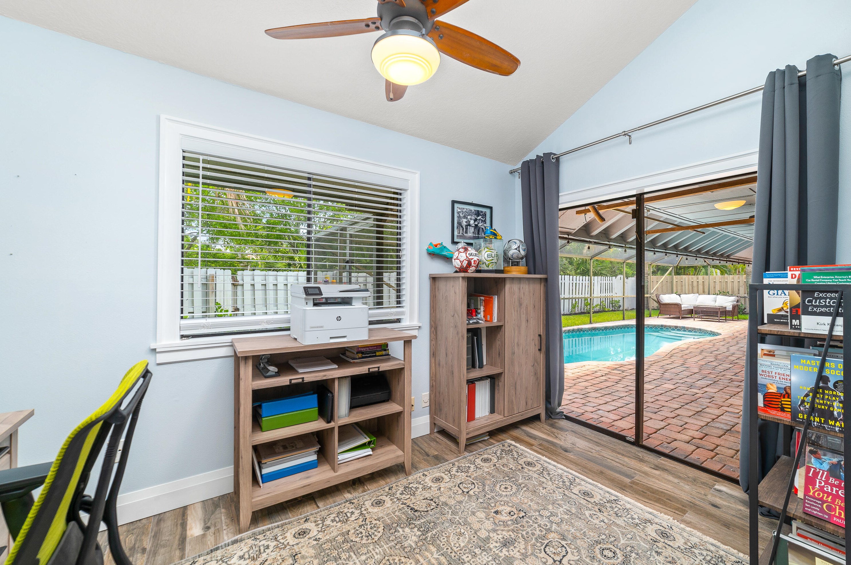 104 Timber Ln, Jupiter FL  33458-7707 exterior