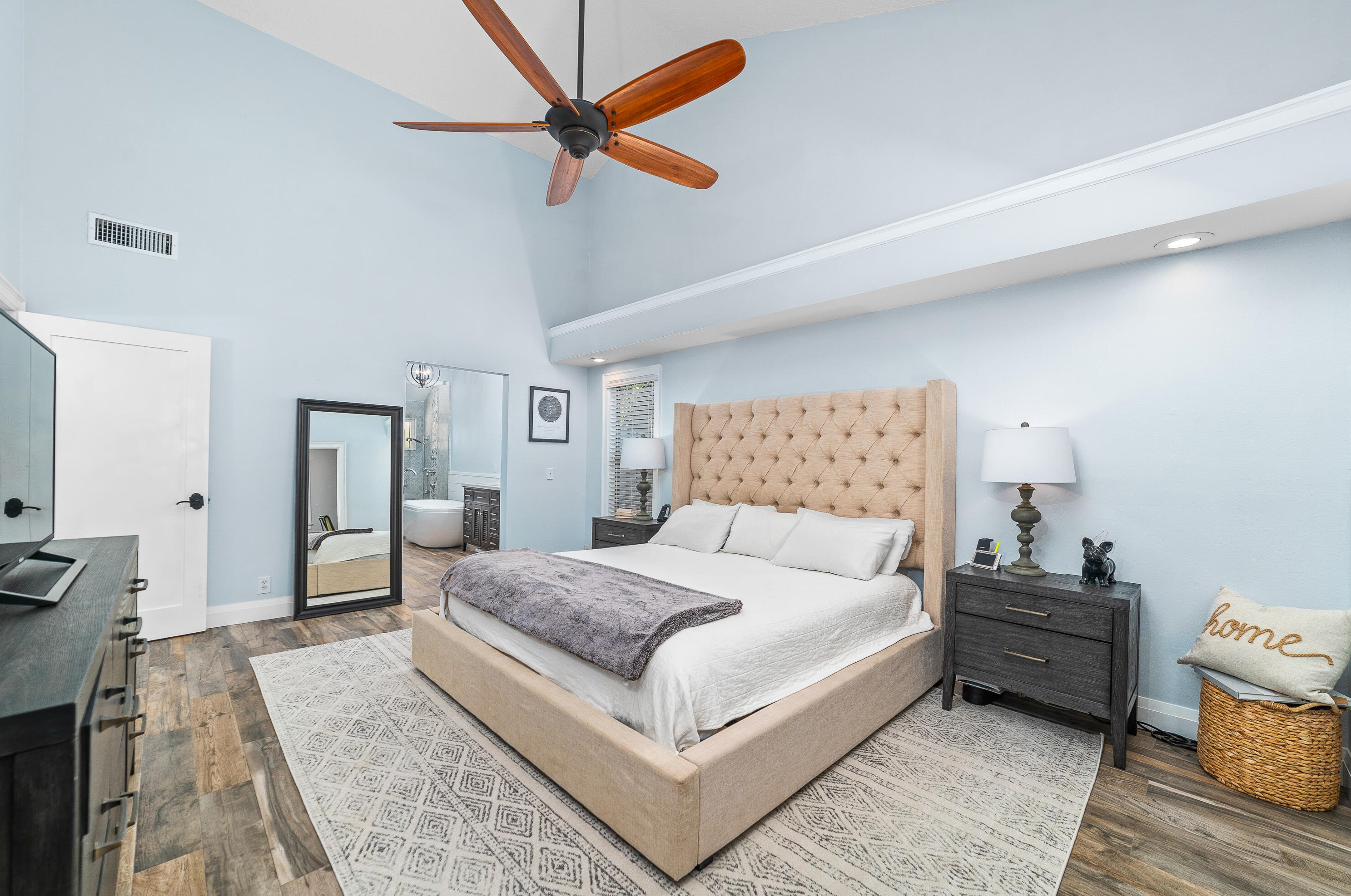 104 Timber Ln, Jupiter FL  33458-7707 exterior