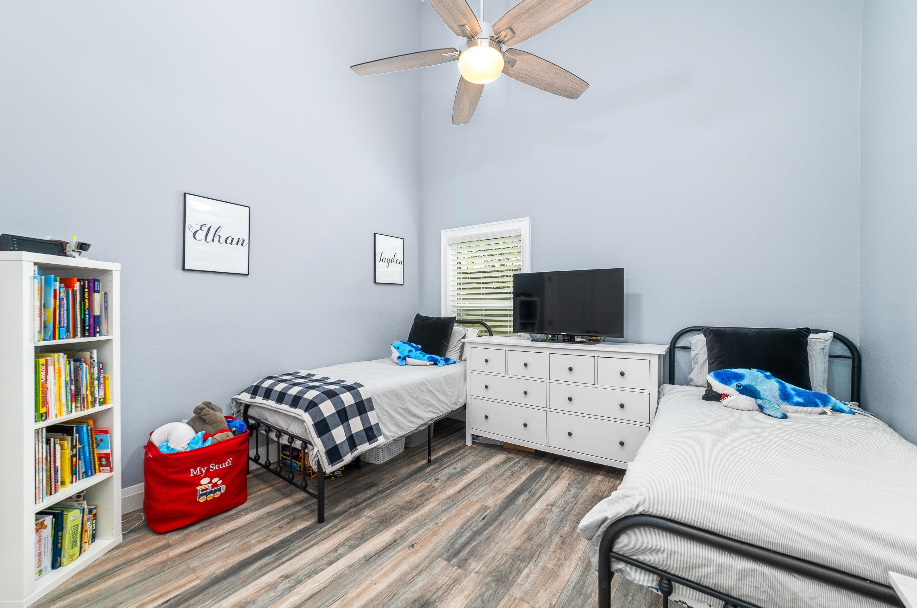 104 Timber Ln, Jupiter FL  33458-7707 exterior