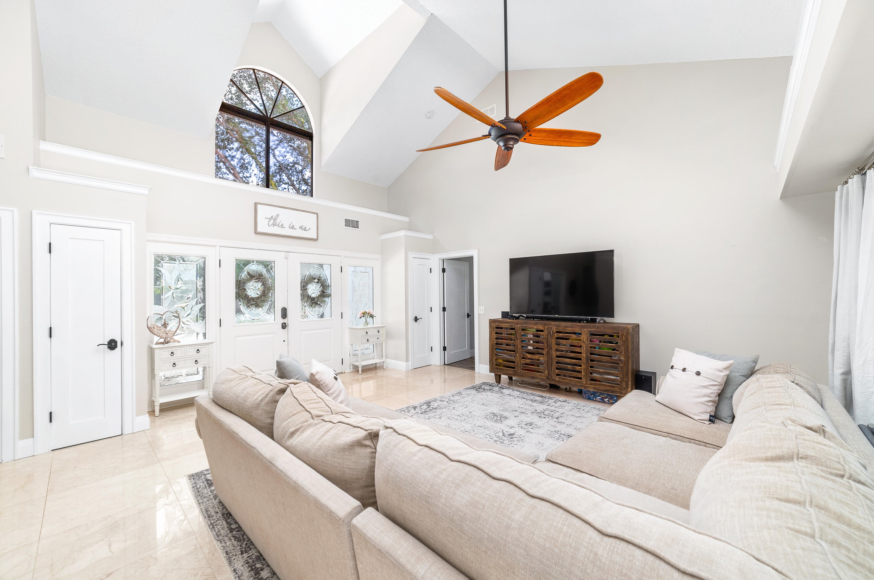 104 Timber Ln, Jupiter FL  33458-7707 exterior
