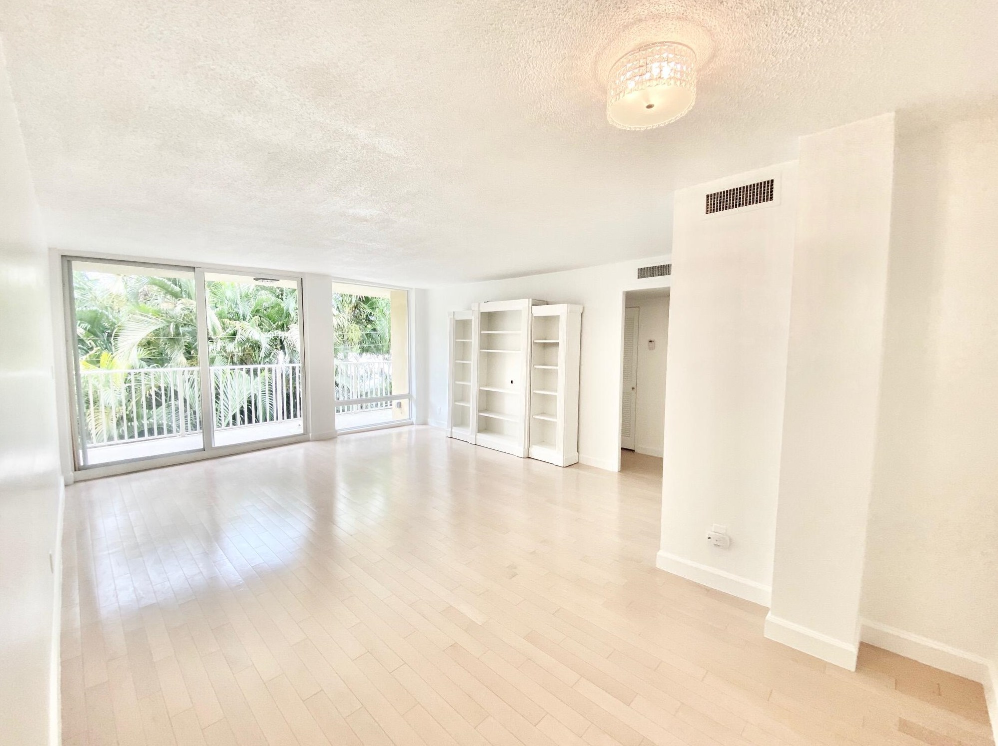 223 Atlantic Ave #3f, Palm Beach, FL