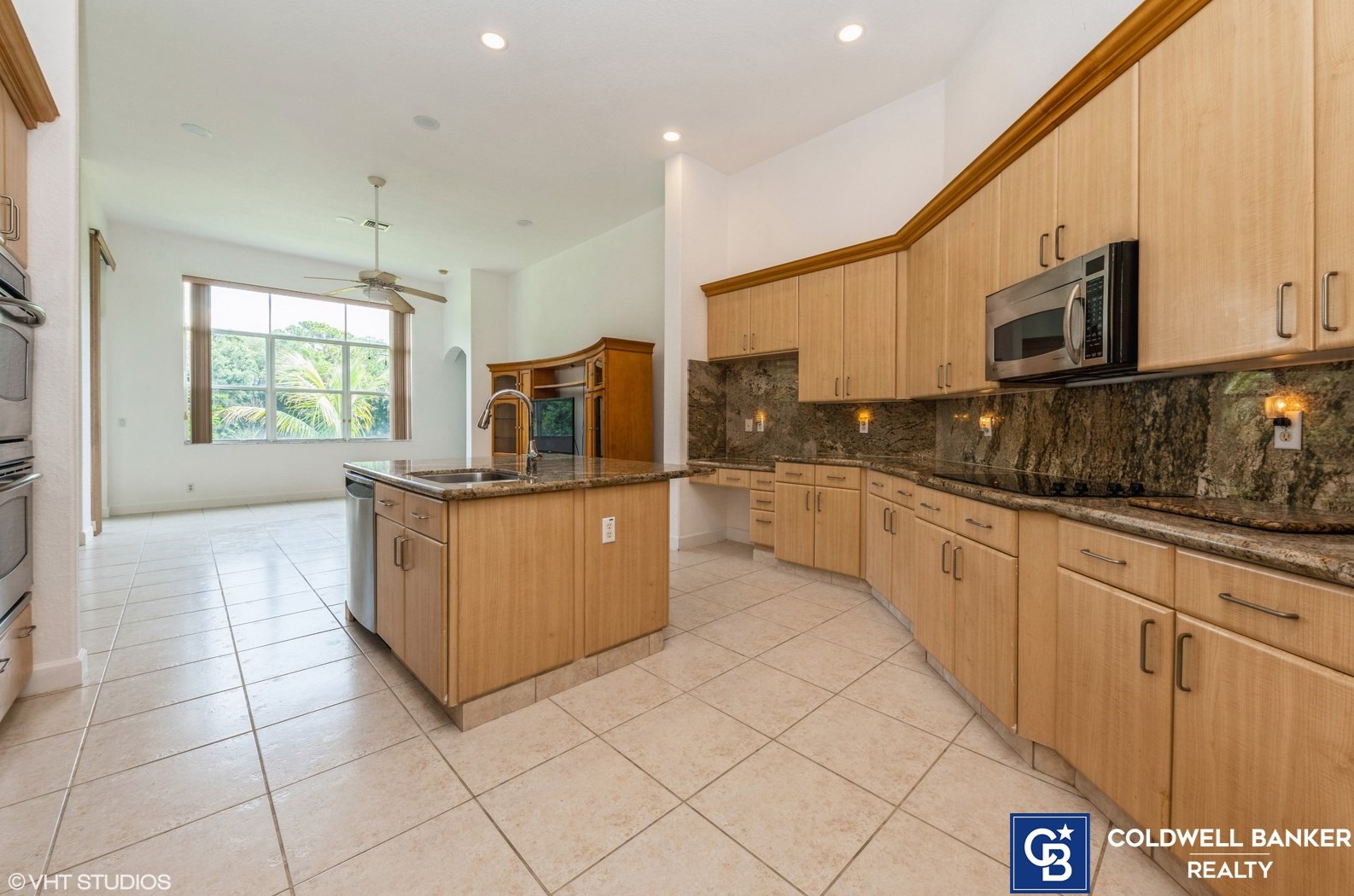 10207 Cypress Lk Preserve Dr, Lake Worth FL 33449-4607 exterior