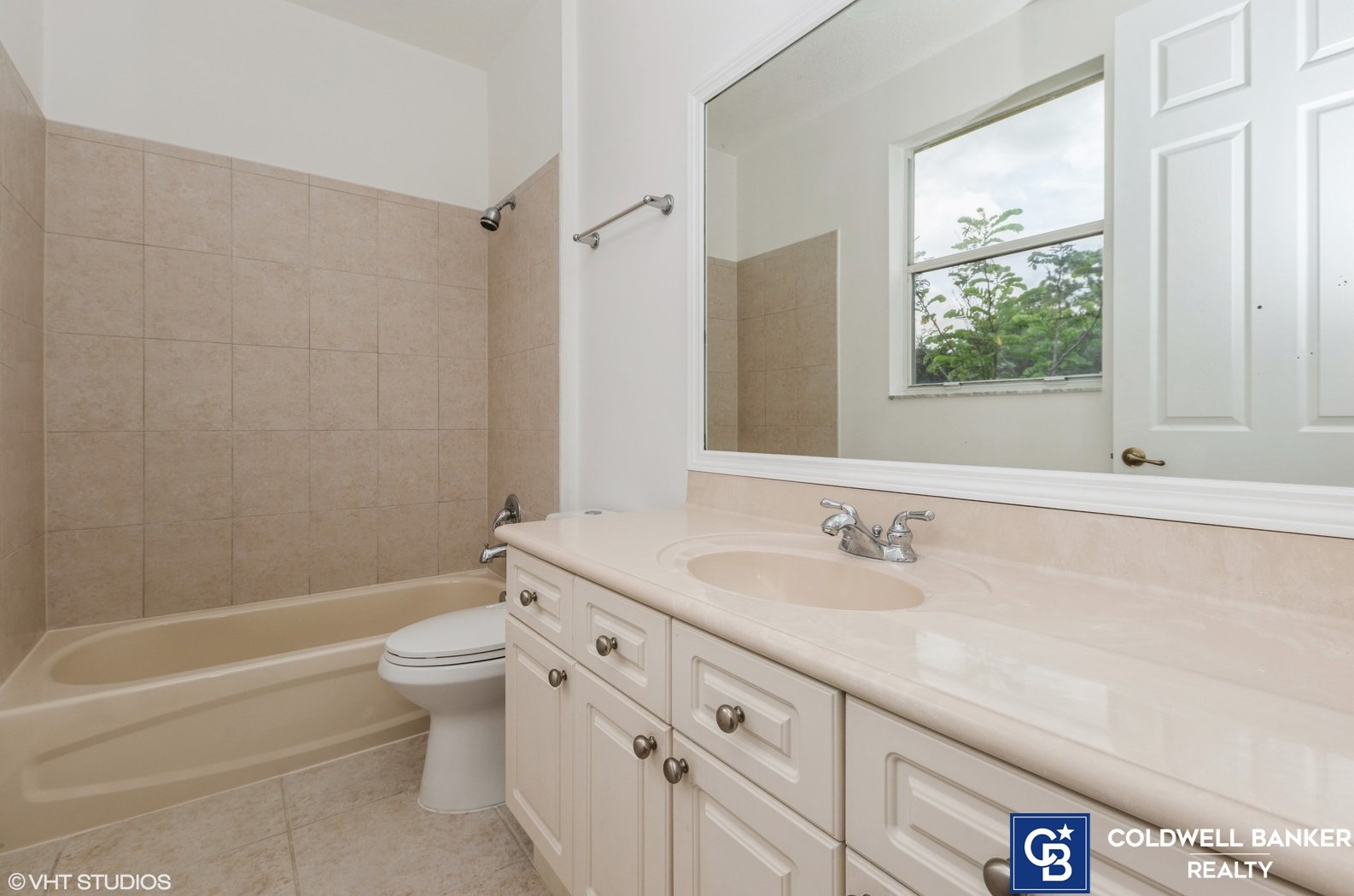 10207 Cypress Lk Preserve Dr, Lake Worth FL 33449-4607 exterior