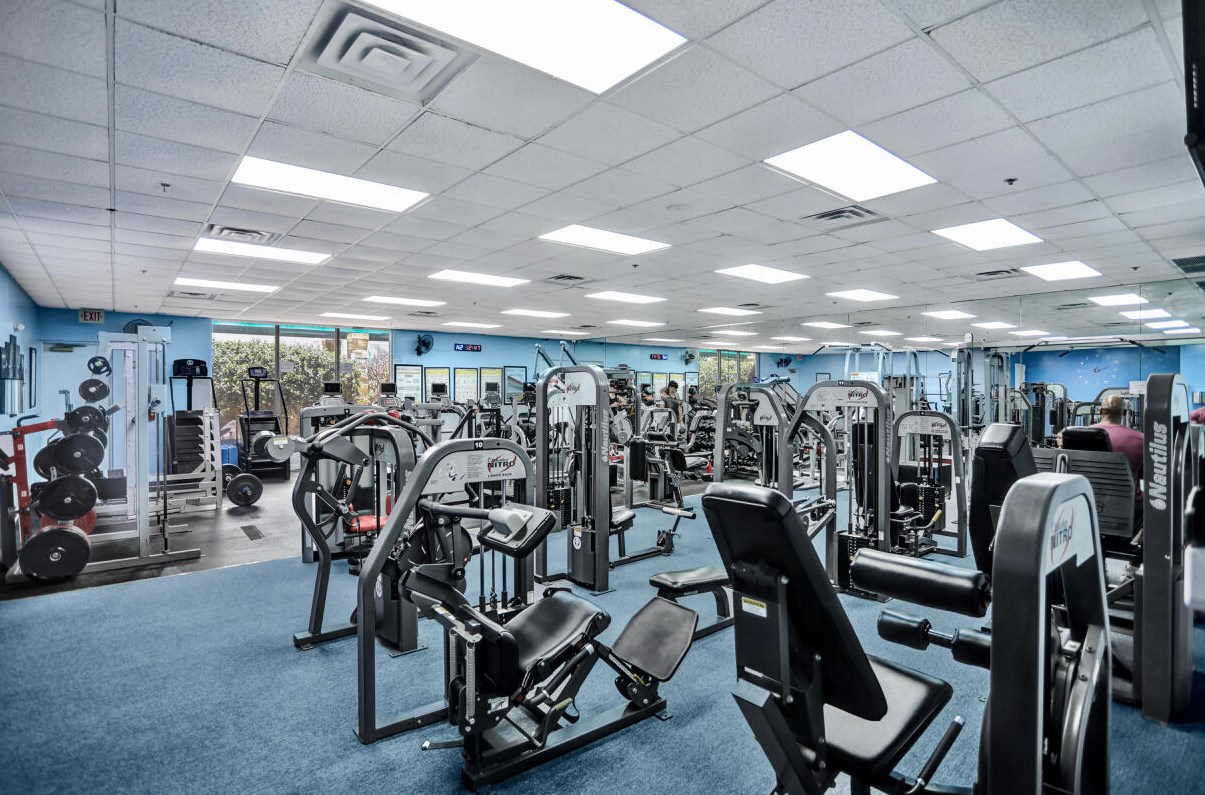 6074 Las Colinas Cir, Lake Worth FL 33463-6560 exterior