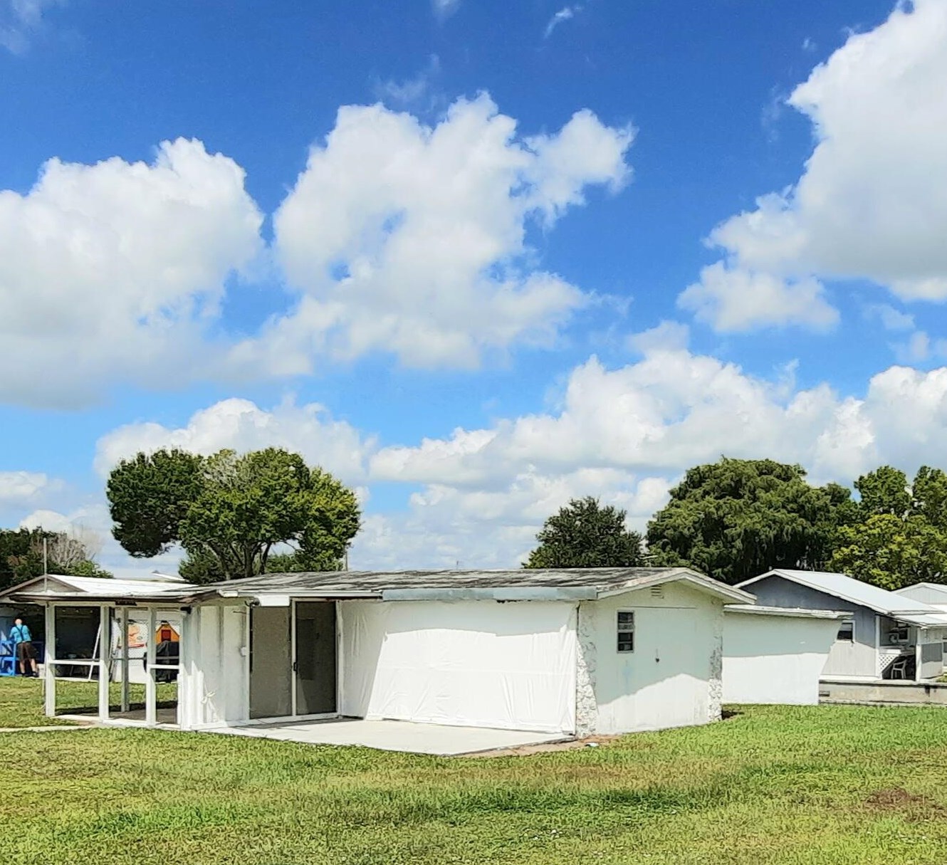 1052 Lime St, Okeechobee FL  34974-0511 exterior