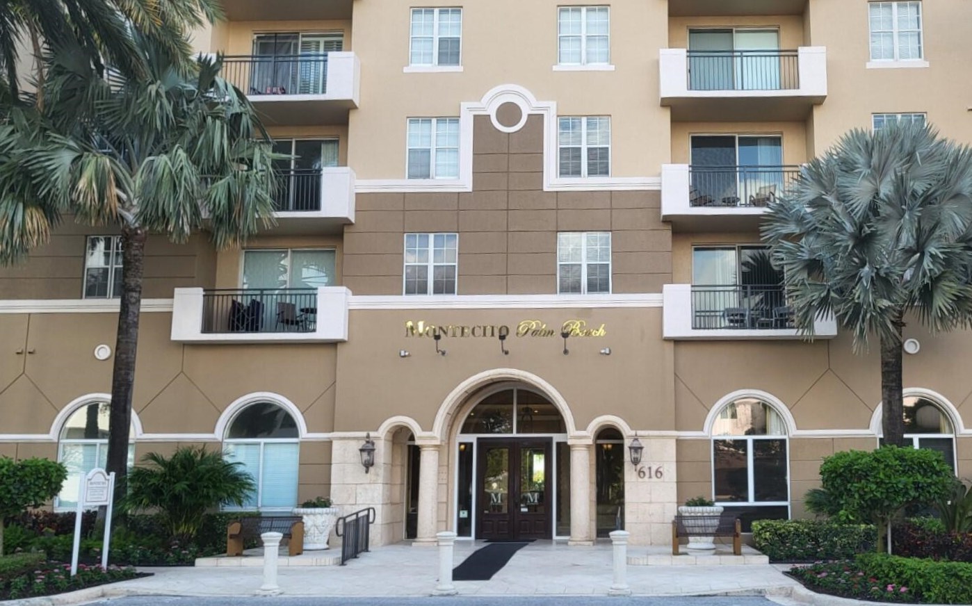616 Clearwater Park Rd #911, West Palm Beach, FL 33401