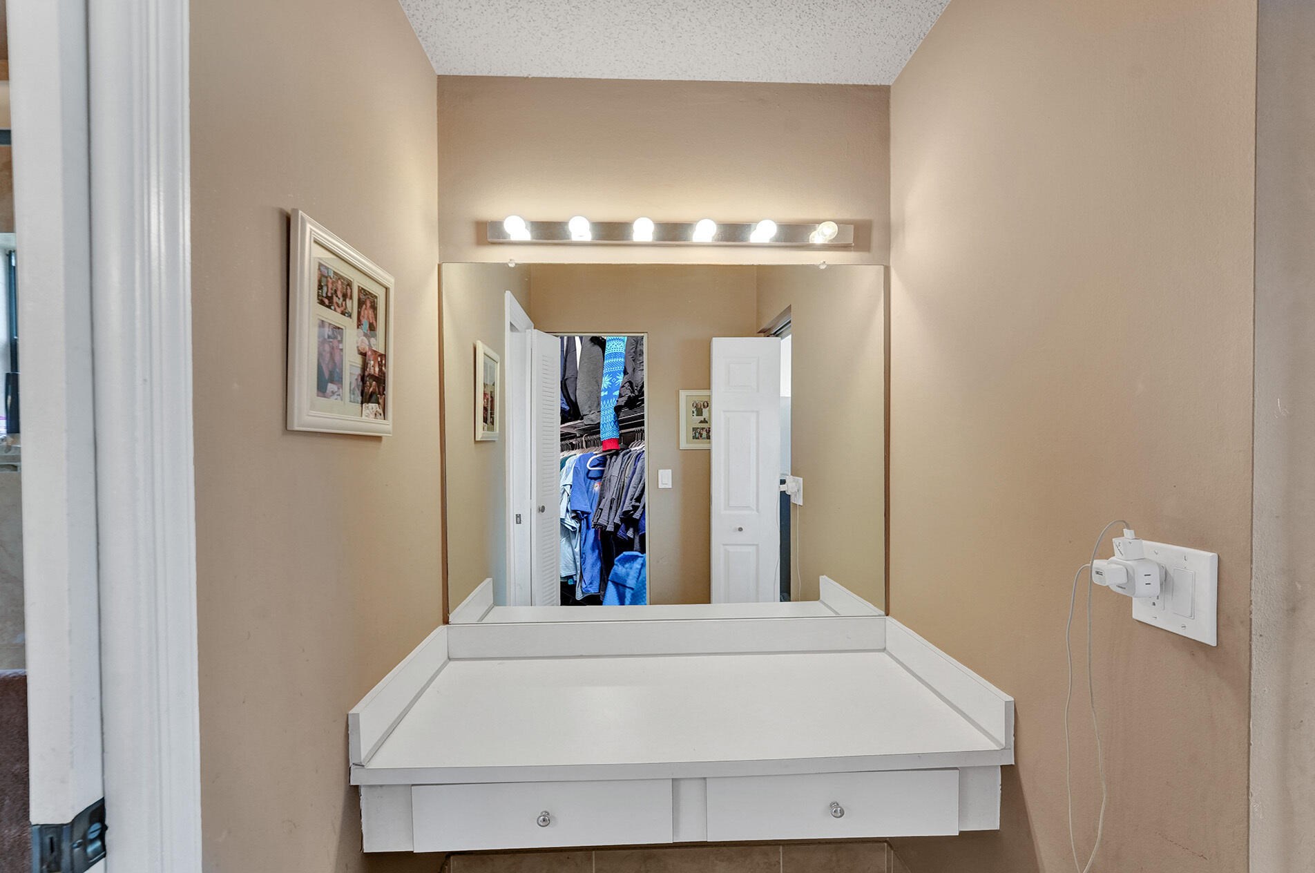 9722 Richmond Cir, Boca Raton FL  33434-2315 exterior