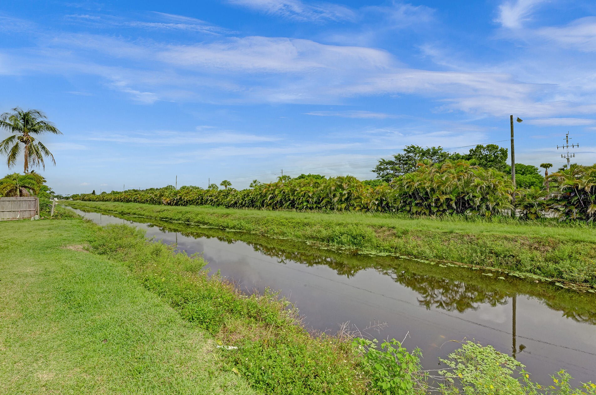 9722 Richmond Cir, Boca Raton FL  33434-2315 exterior