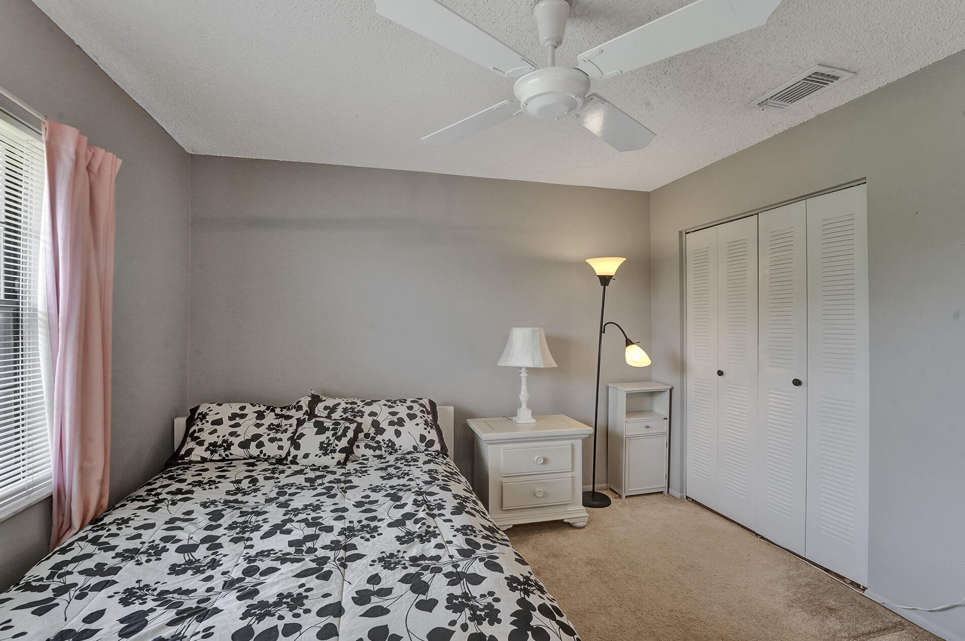 9722 Richmond Cir, Boca Raton FL  33434-2315 exterior