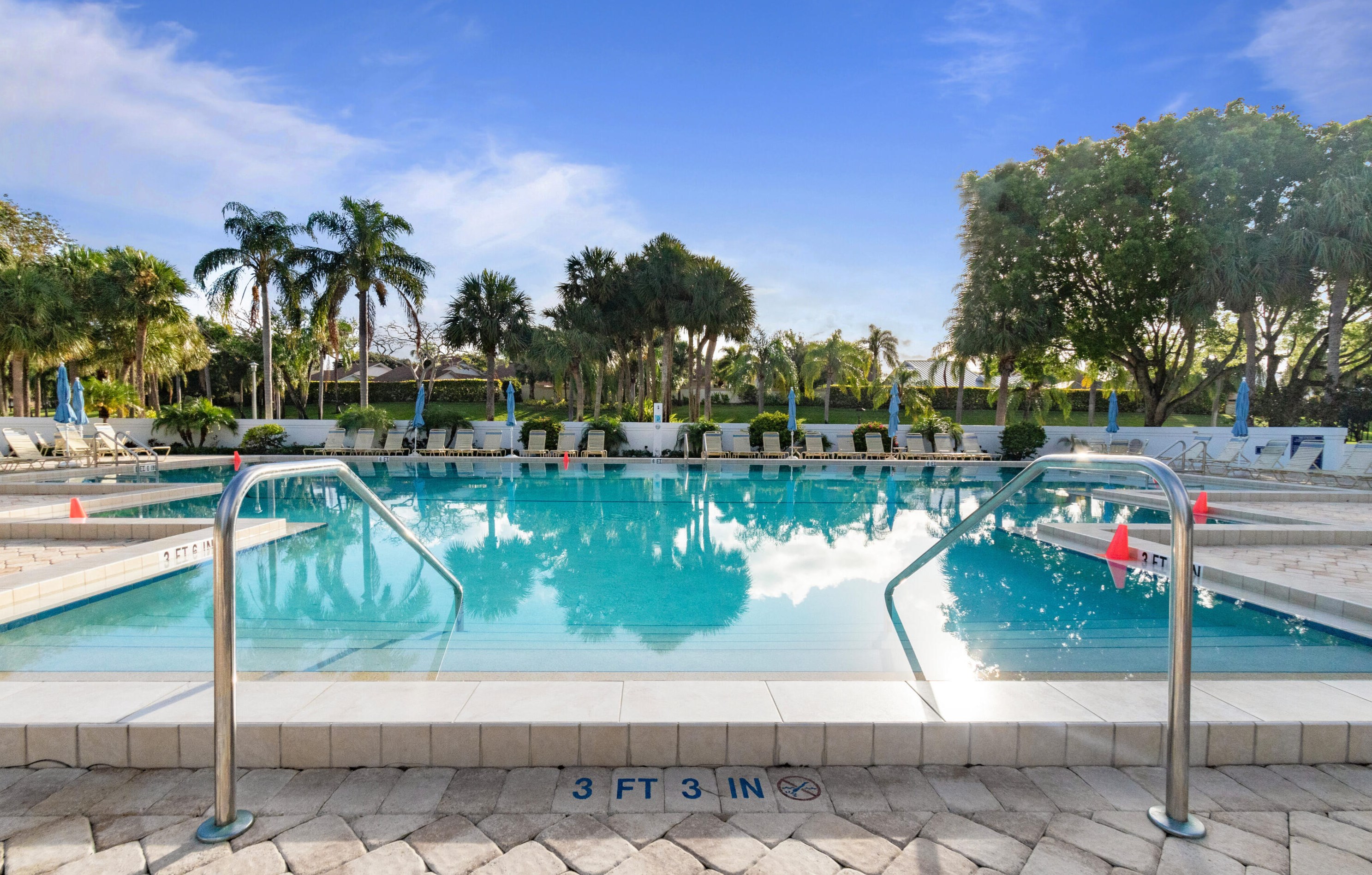 159 Beach Summit Ct, Jupiter FL  33477-9643 exterior
