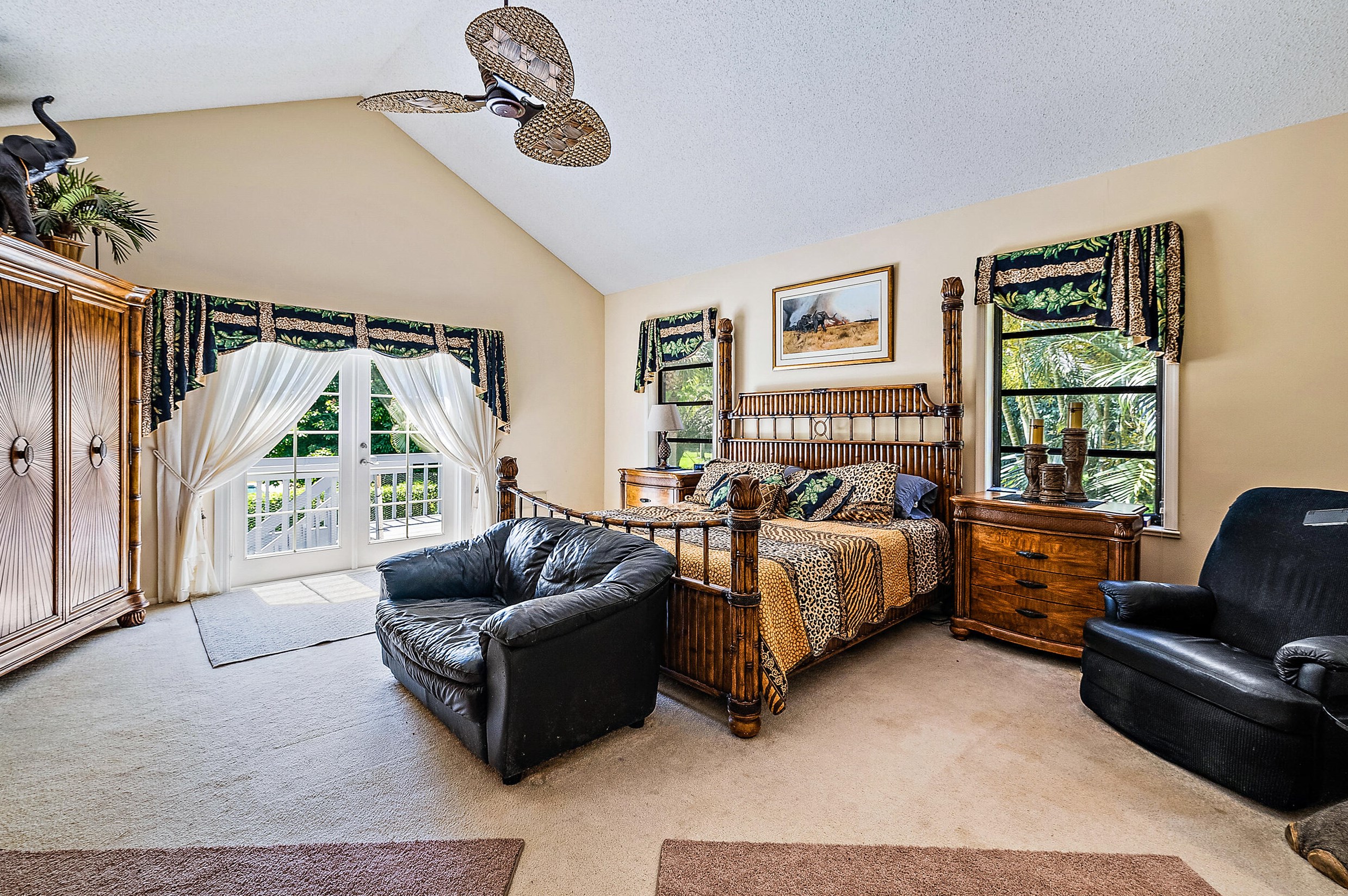 10250 Trailwood Cir, Jupiter FL 33478-4764 exterior