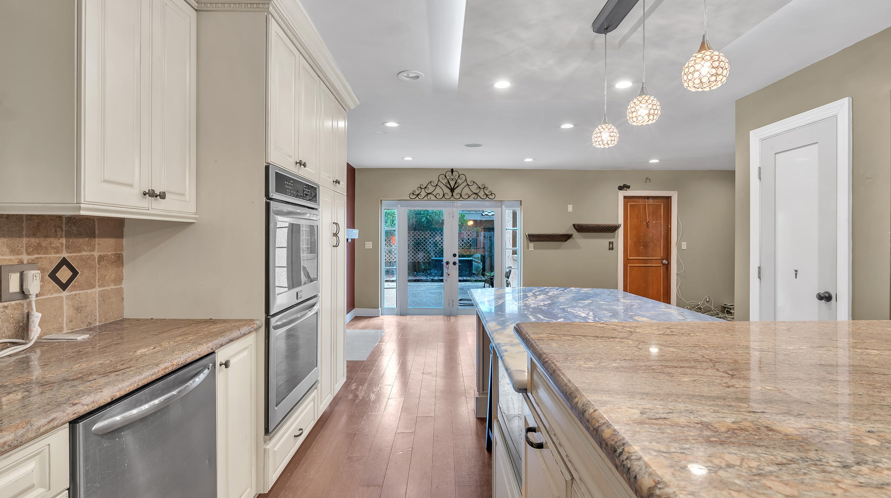 5865 Vis Linda Ln, Boca Raton FL  33433-8223 exterior