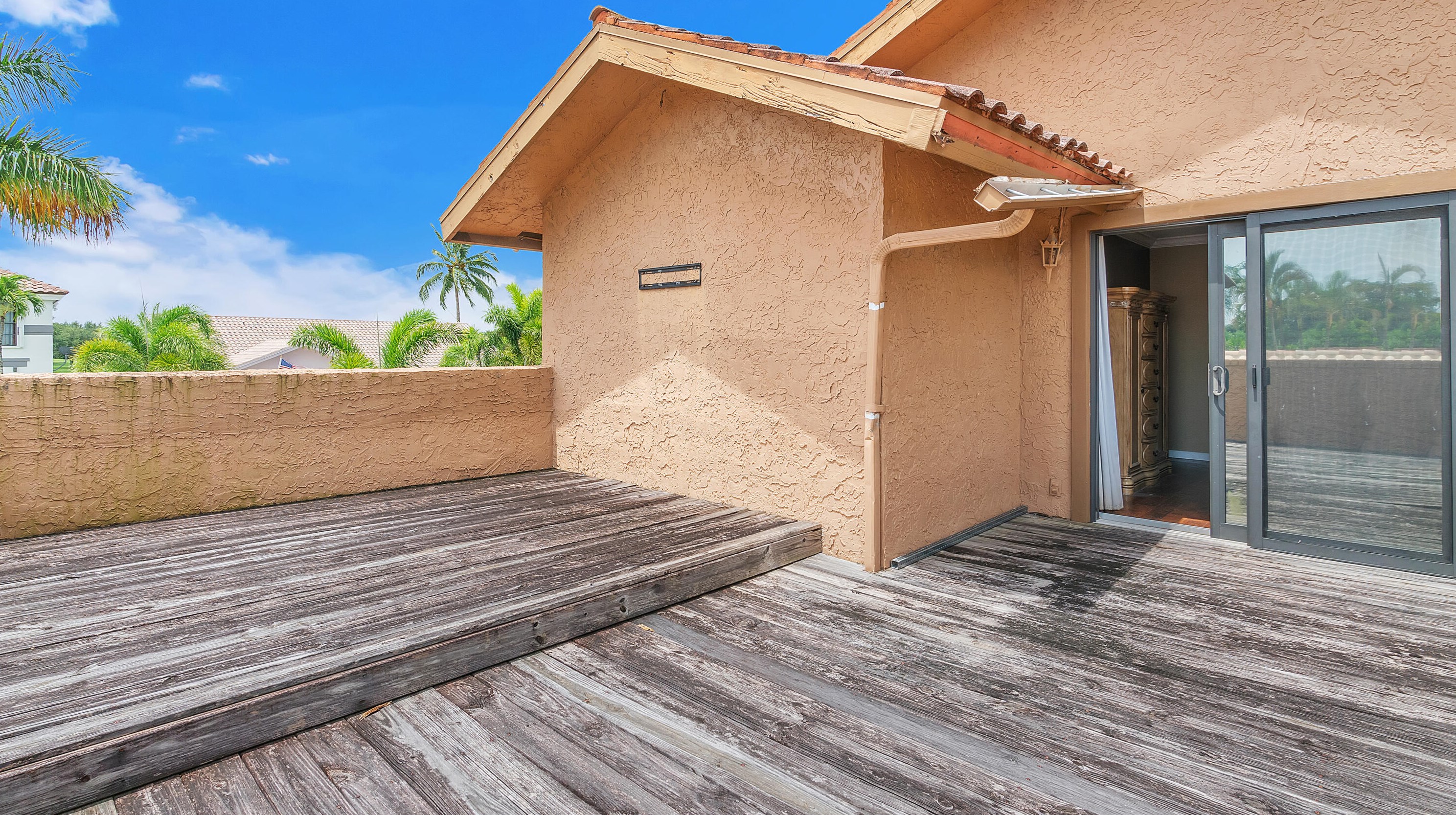 5865 Vis Linda Ln, Boca Raton FL  33433-8223 exterior