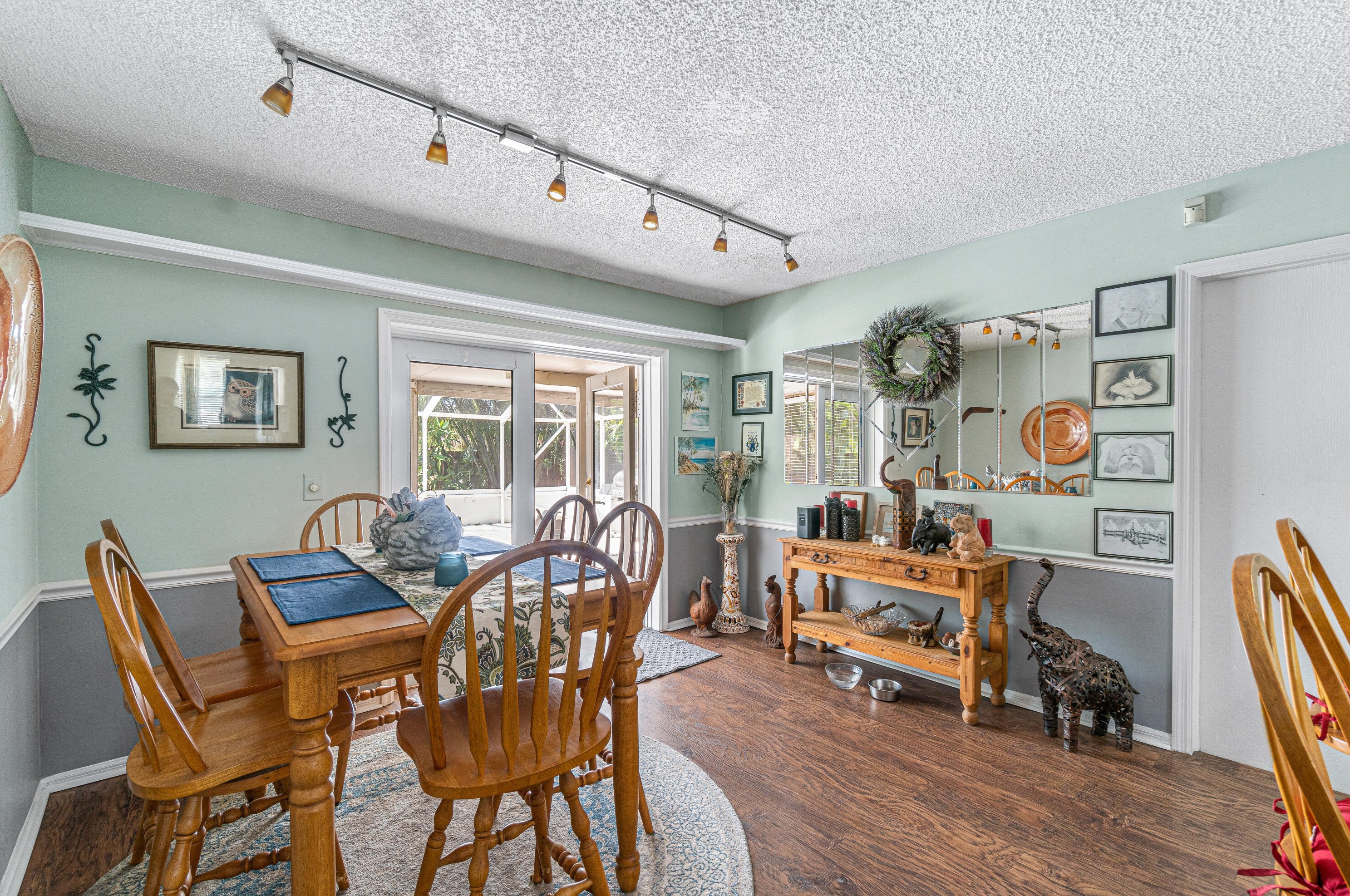 4832 Poseidon Pl, Lake Worth FL  33463-7285 exterior