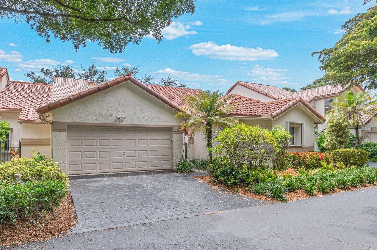 5142 Majorca Club Dr, Boca Raton FL  33486-8705 exterior