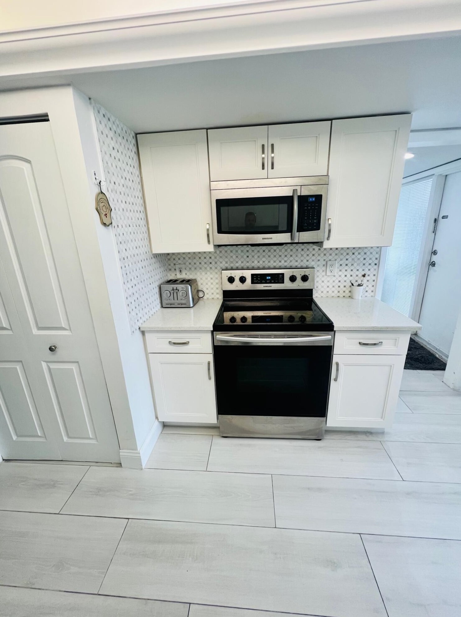 1202 Bridgewood Pl, Boca Raton FL 33434-4161 exterior