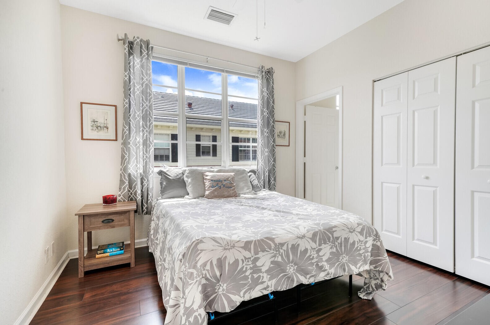124 Cat Rock Ln, Jupiter FL  33458-2836 exterior