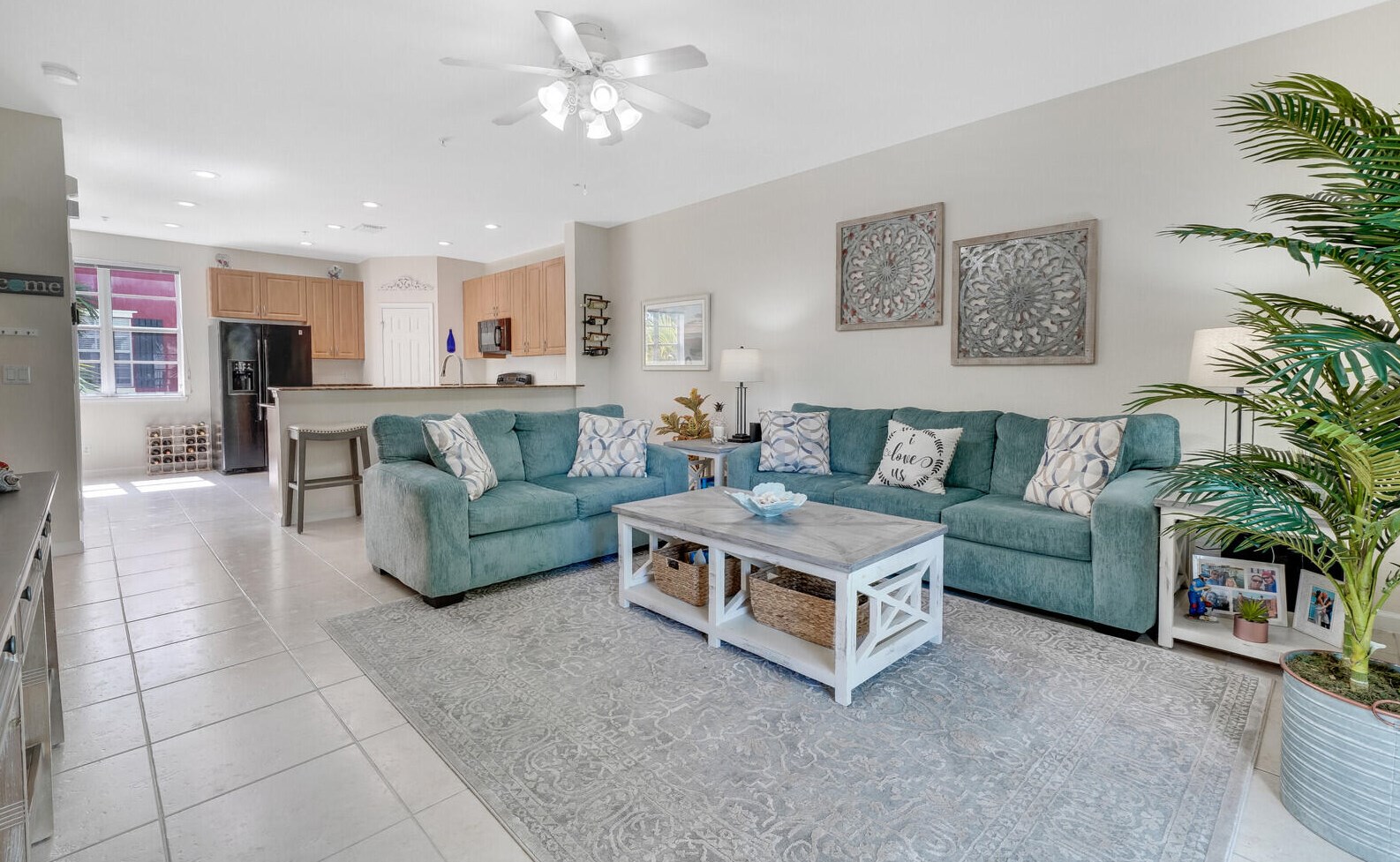 124 Cat Rock Ln, Jupiter FL  33458-2836 exterior