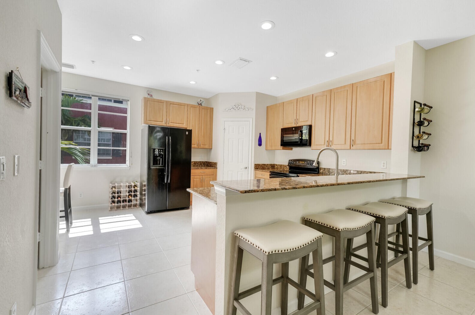 124 Cat Rock Ln, Jupiter FL  33458-2836 exterior