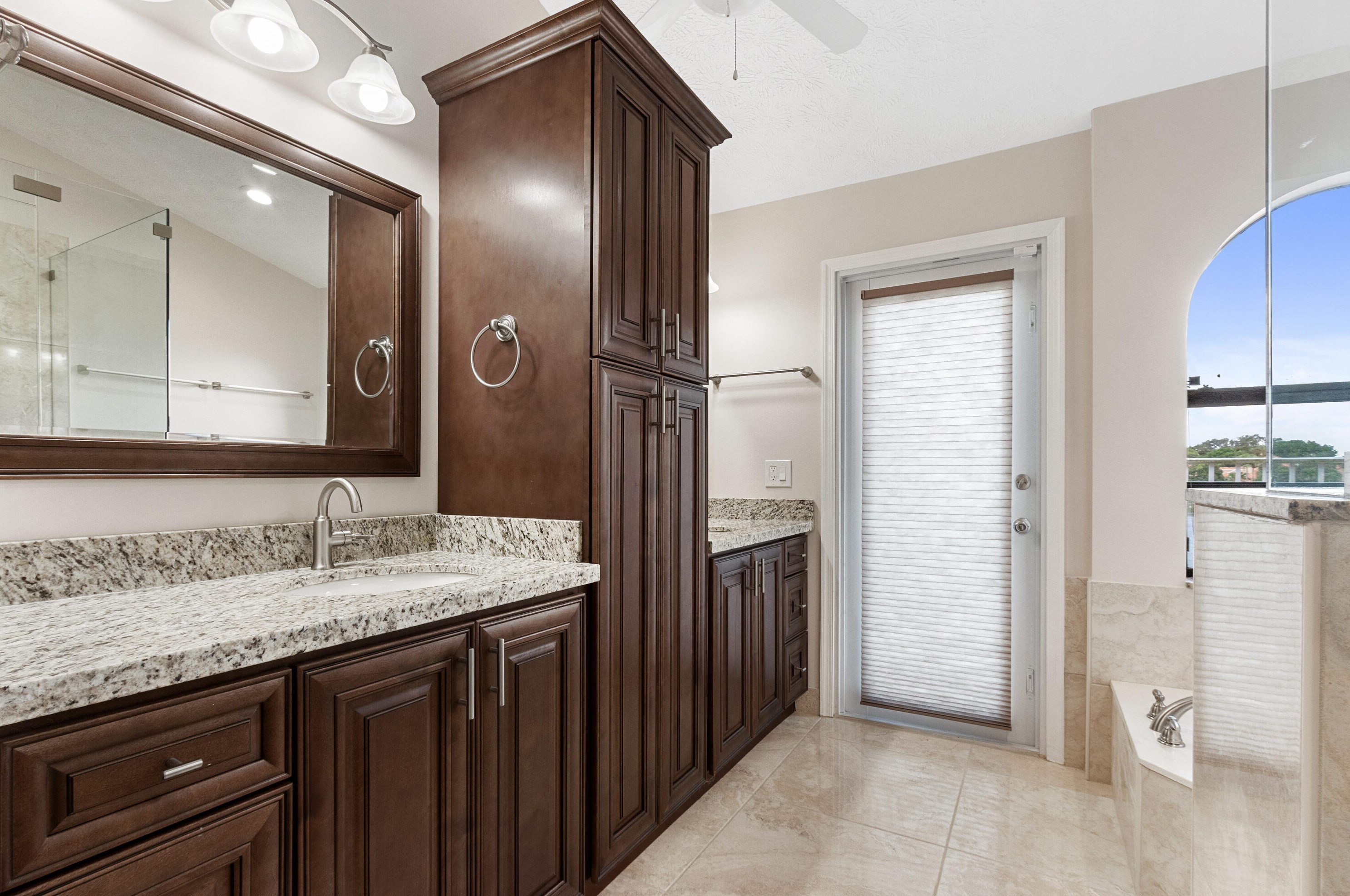 22590 Meridiana Dr, Boca Raton FL 33433-6315 exterior