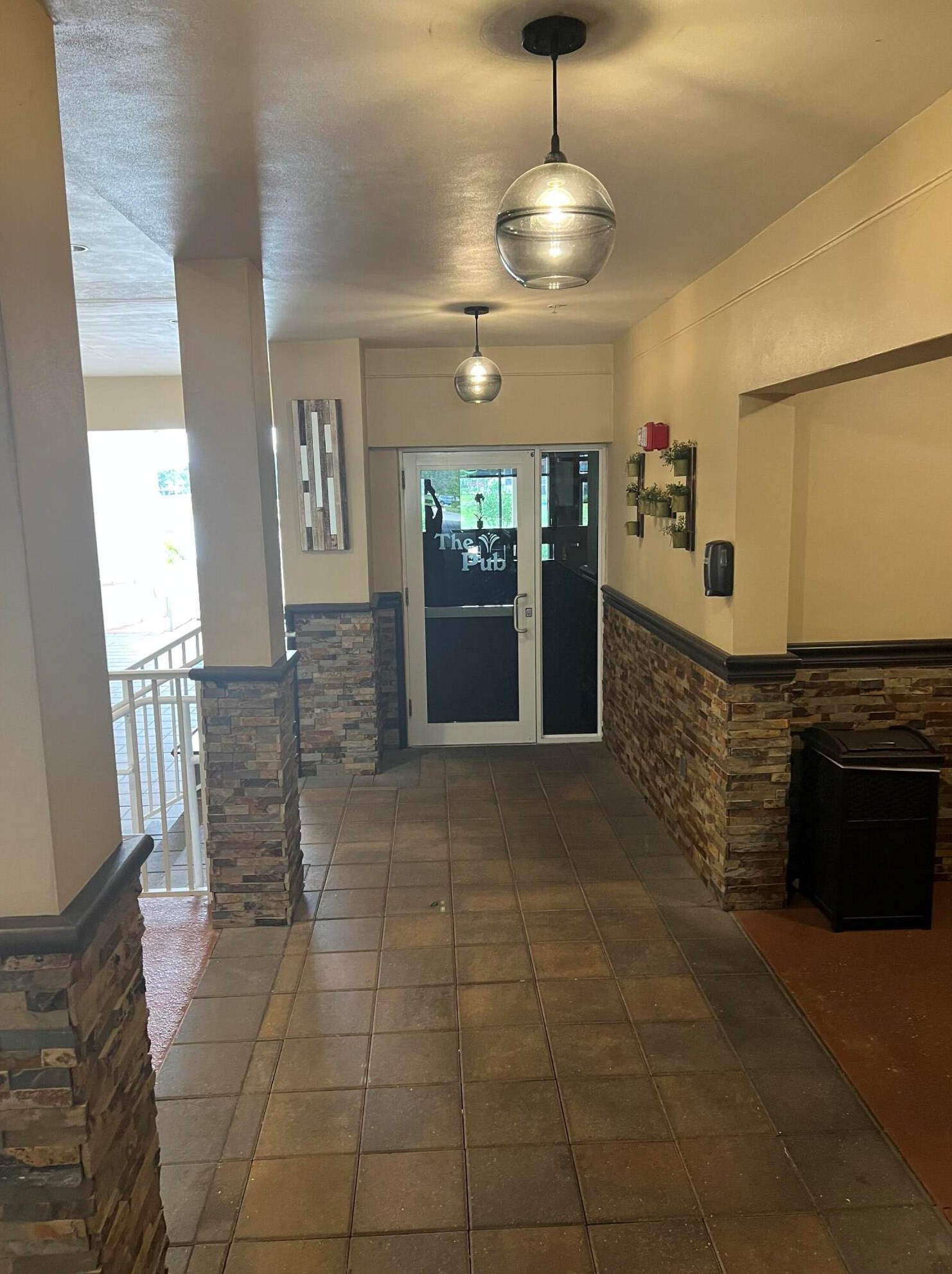 4657 Fountains Dr, Lake Worth FL 33467-5099 exterior