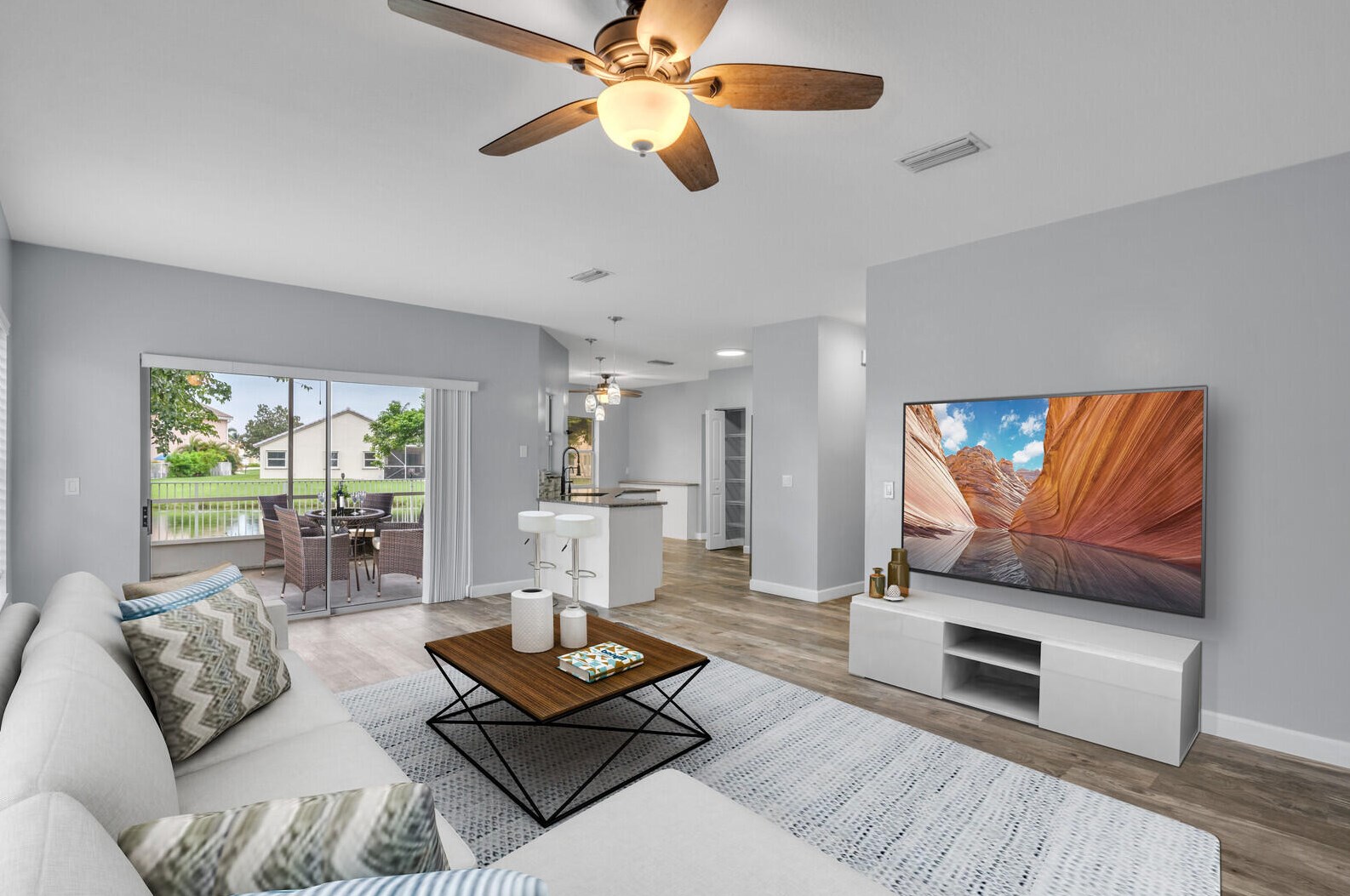 8632 Windy Cir, Boynton Beach FL  33472-5125 exterior