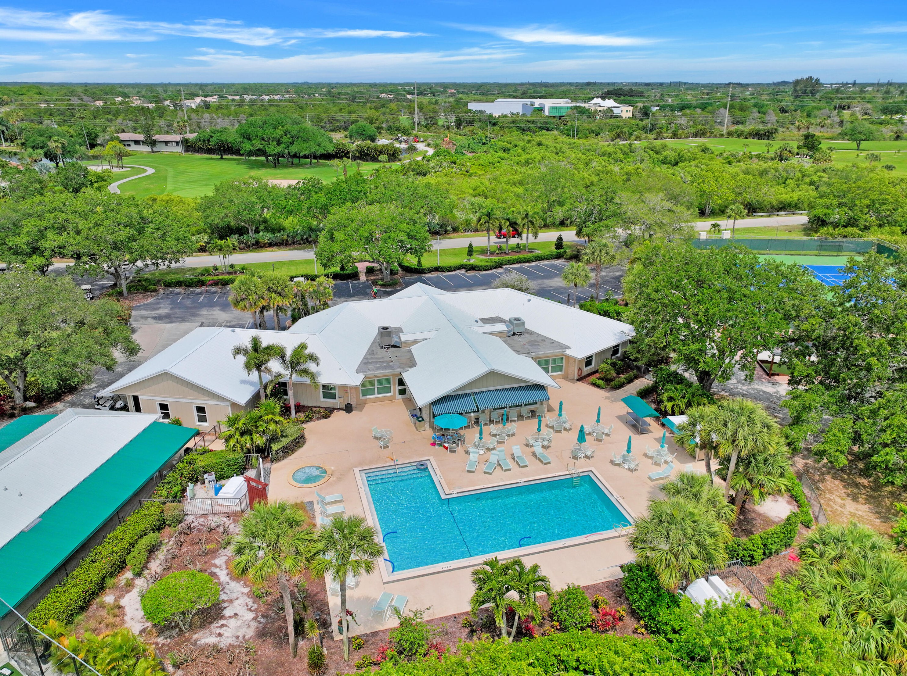 12609 Cascades Ct, Hobe Sound FL  33455-7620 exterior