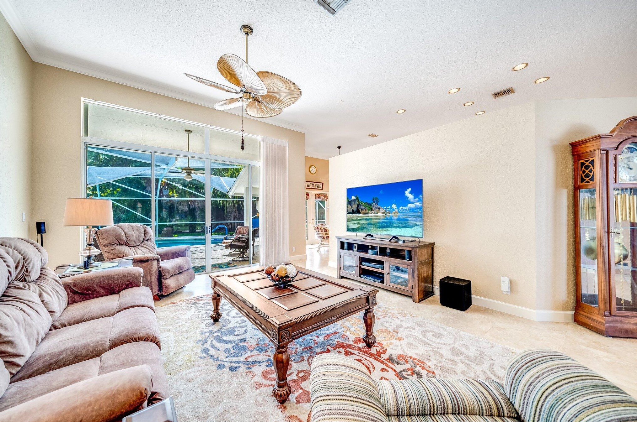 12908 Cocoa Pne Dr, Boynton Beach FL 33436-6145 exterior