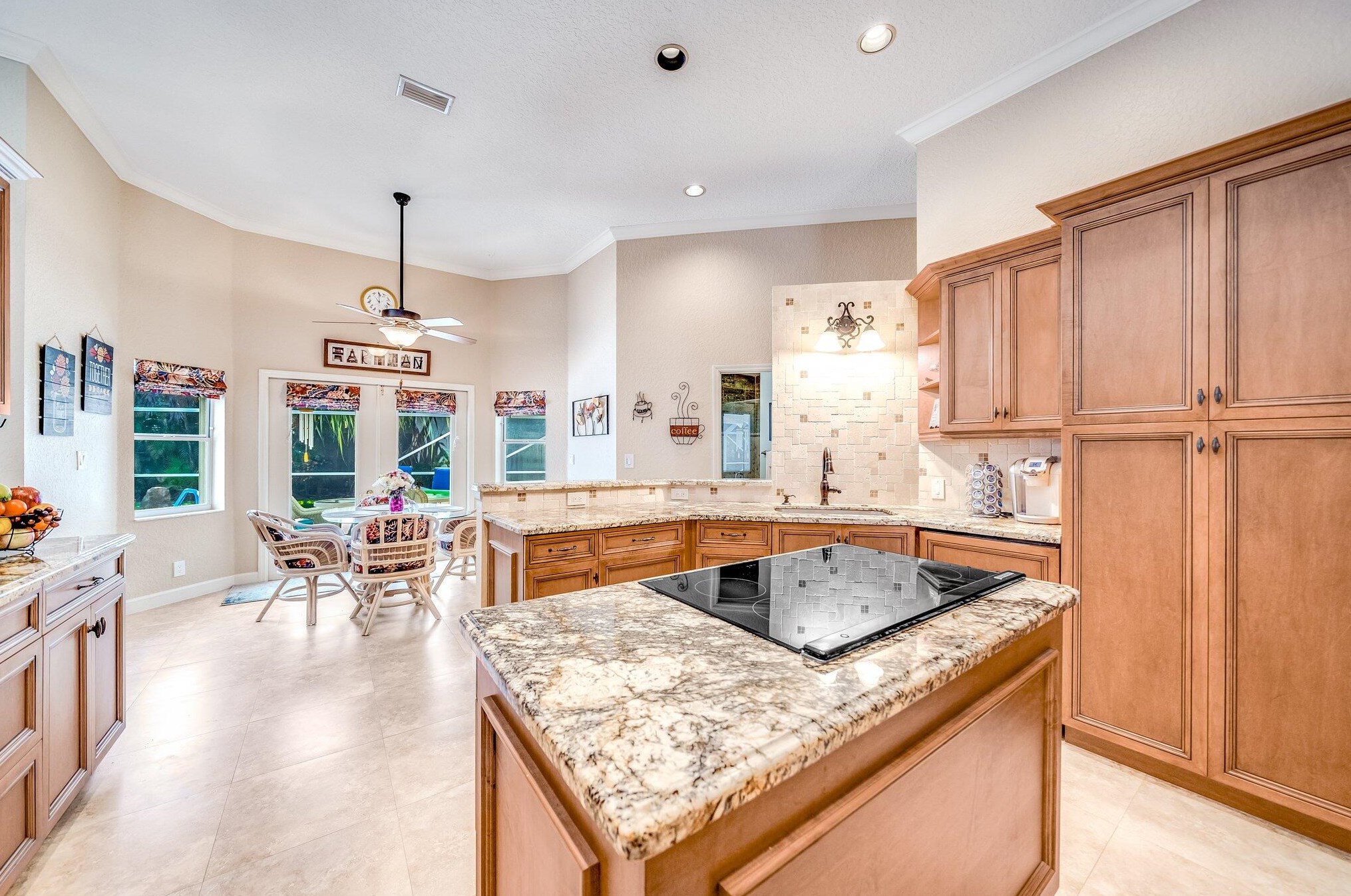 12908 Cocoa Pne Dr, Boynton Beach FL 33436-6145 exterior