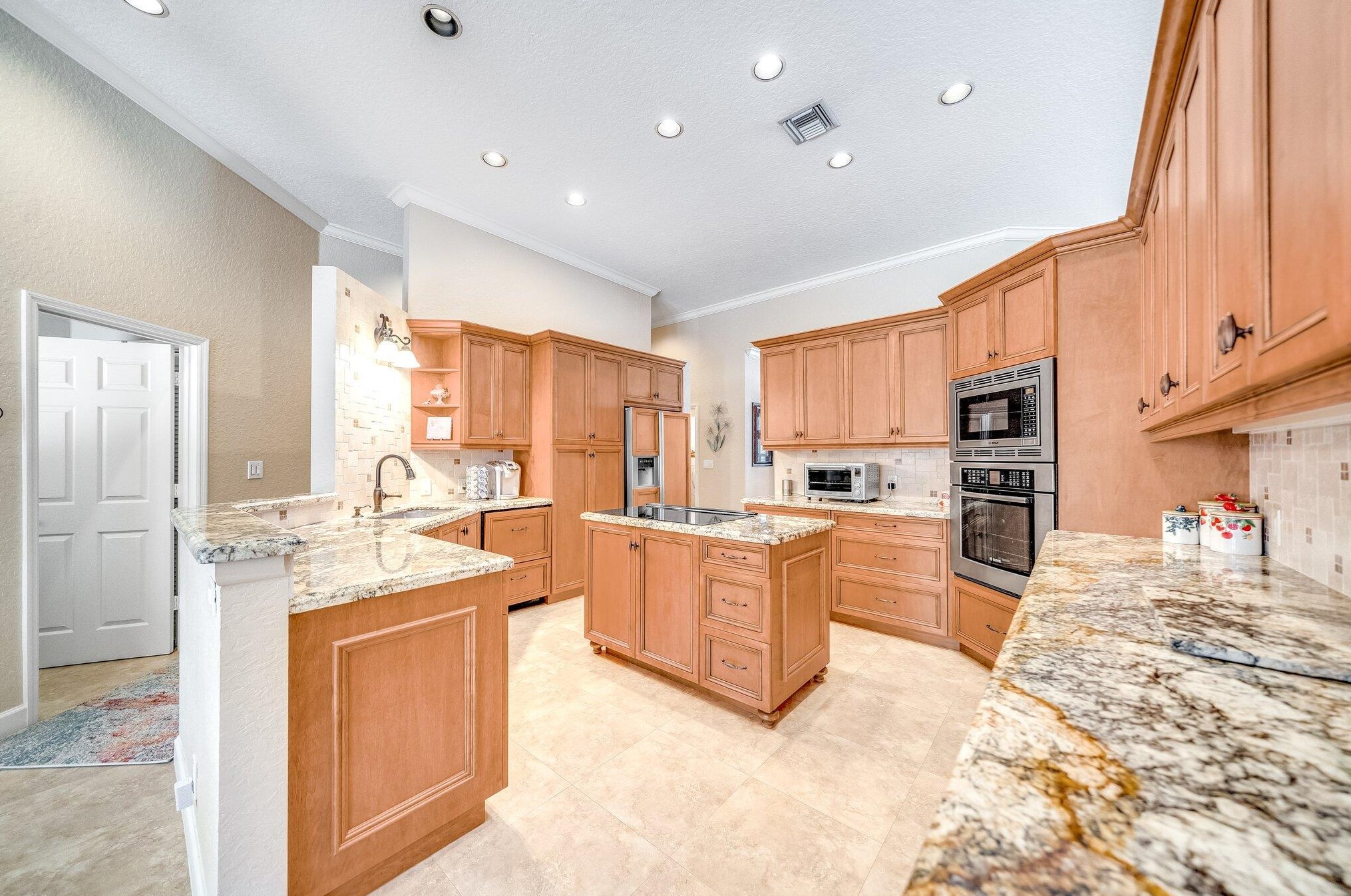 12908 Cocoa Pne Dr, Boynton Beach FL 33436-6145 exterior