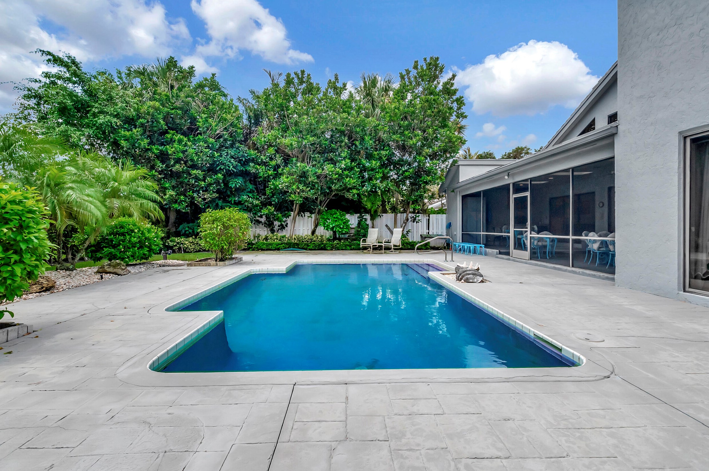 19354 Chapel Crk Dr, Boca Raton FL  33434-5128 exterior