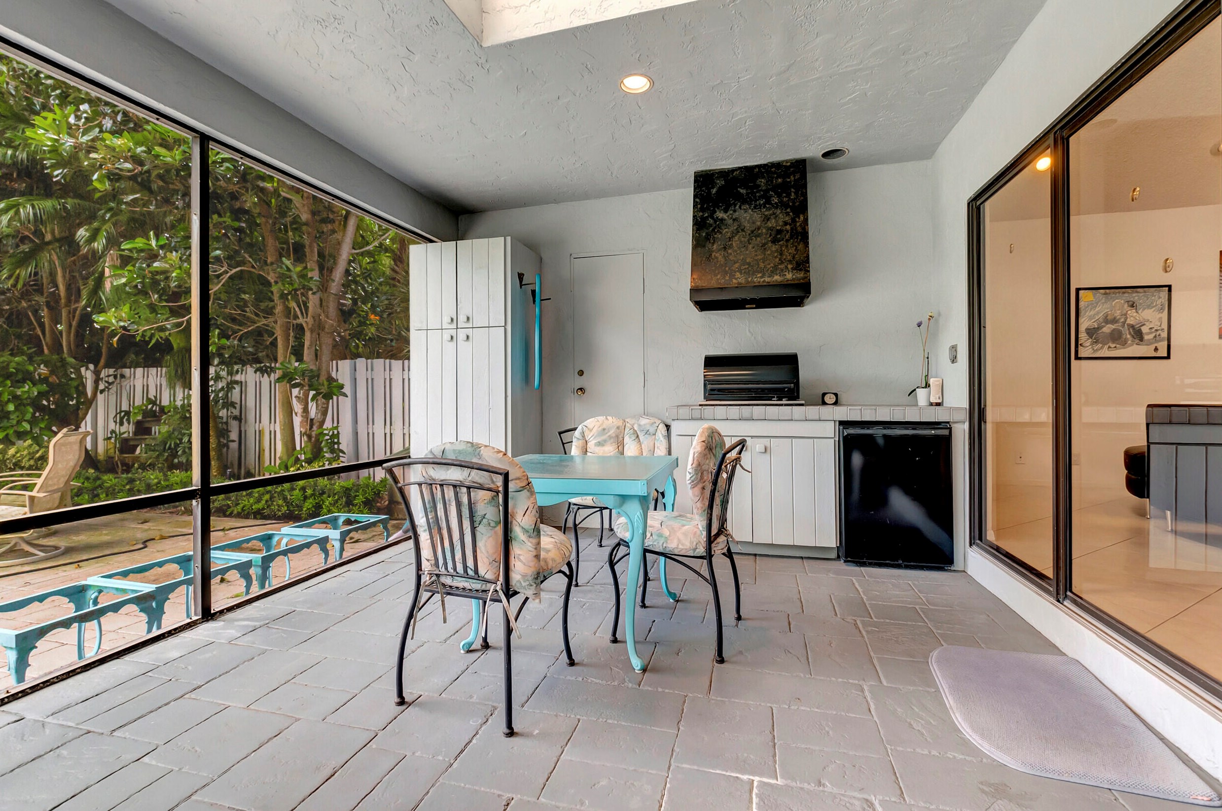 19354 Chapel Crk Dr, Boca Raton FL  33434-5128 exterior