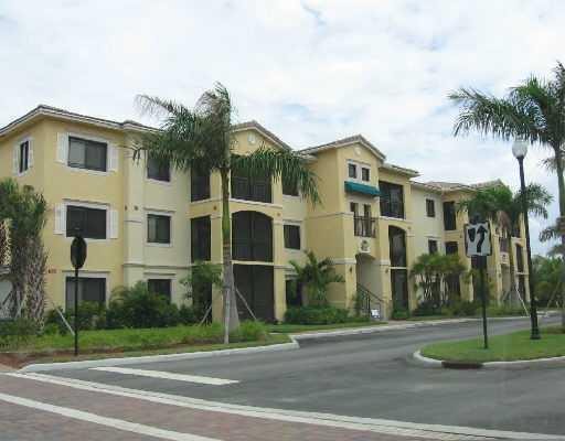 2803 Sarento Pl Unit 105, Palm Beach Gardens, FL 33410 - Condo for