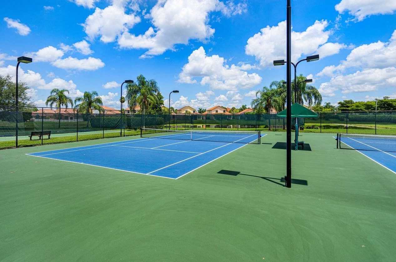 22075 Flower Dr, Boca Raton FL 33428-4627 exterior