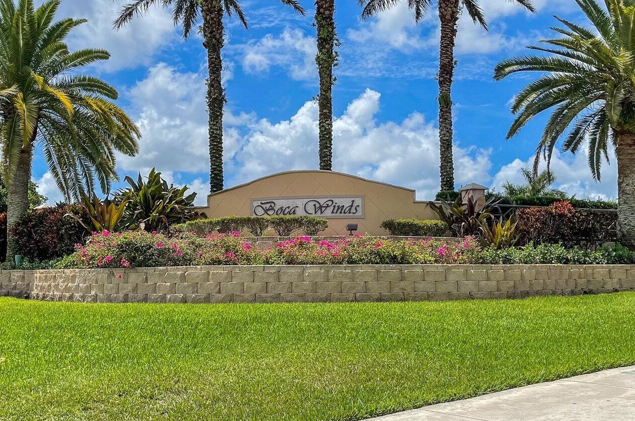 22075 Flower Dr, Boca Raton FL 33428-4627 exterior