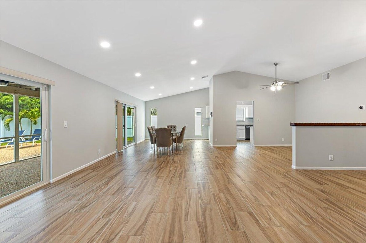 11372 Little Bear Way, Boca Raton FL  33428-2632 exterior