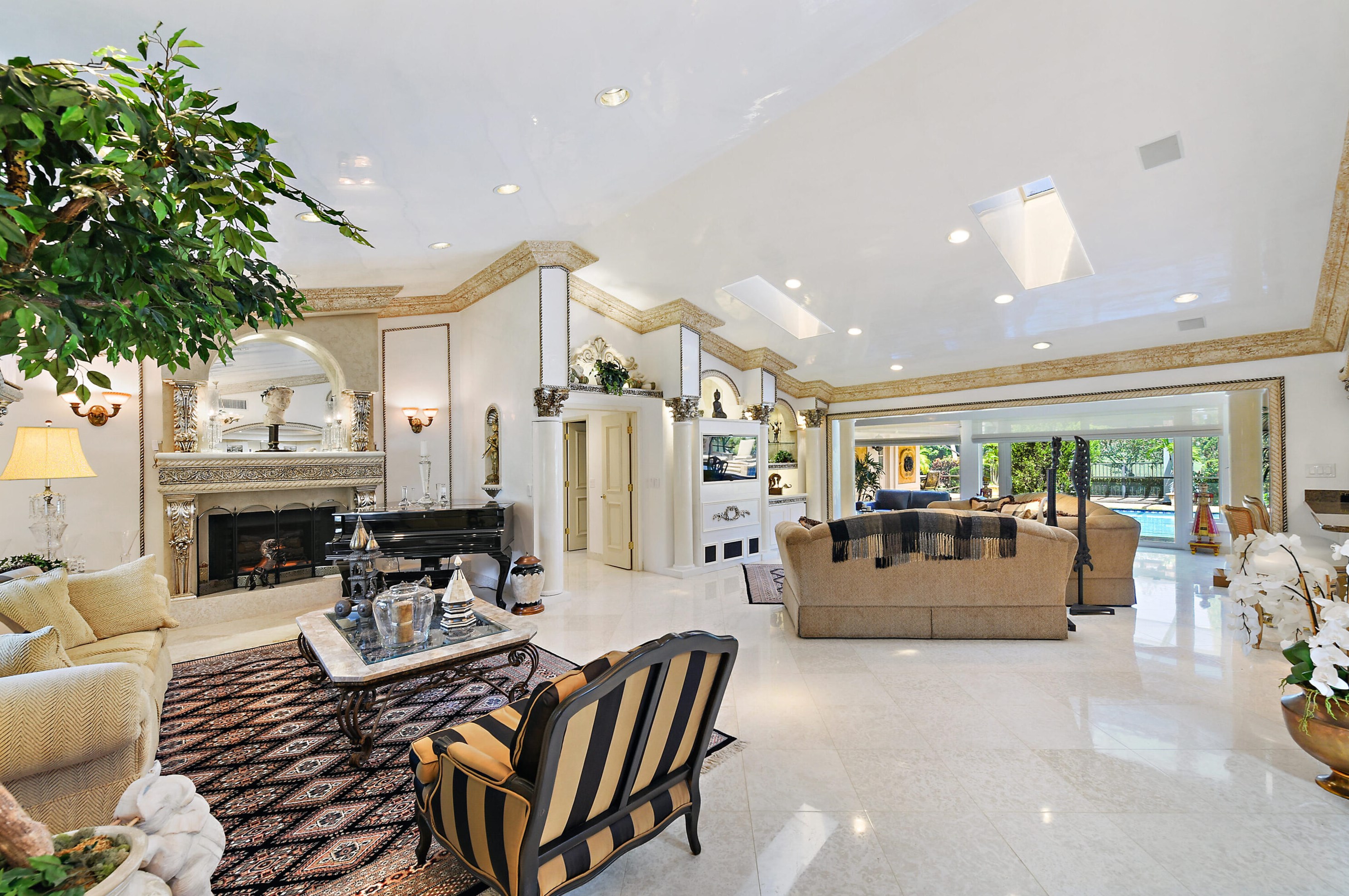 10535 Boca Wood Ln, Boca Raton FL 33428-1833 exterior