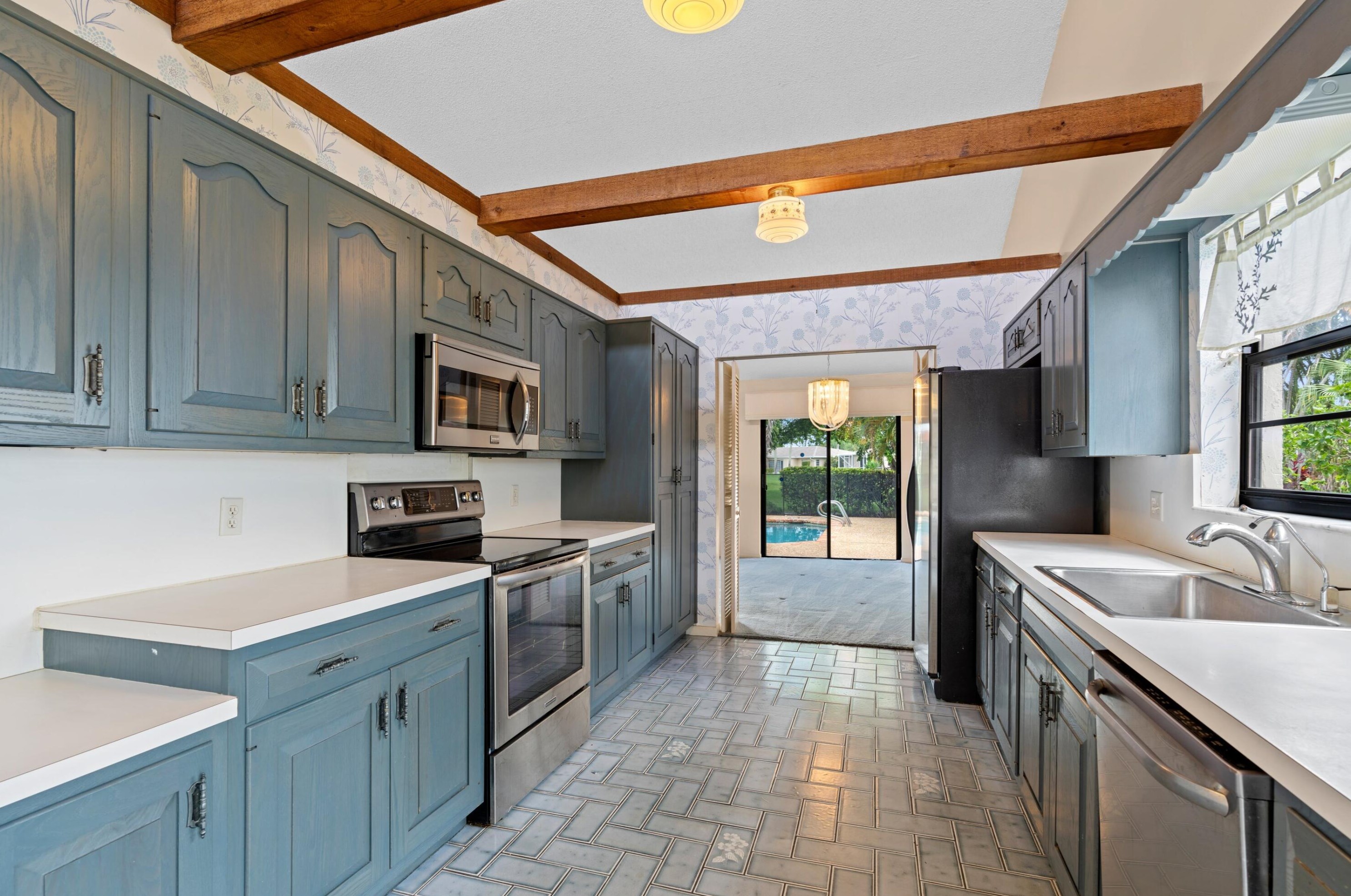 21058 Madria Cir, Boca Raton FL 33433-2531 exterior